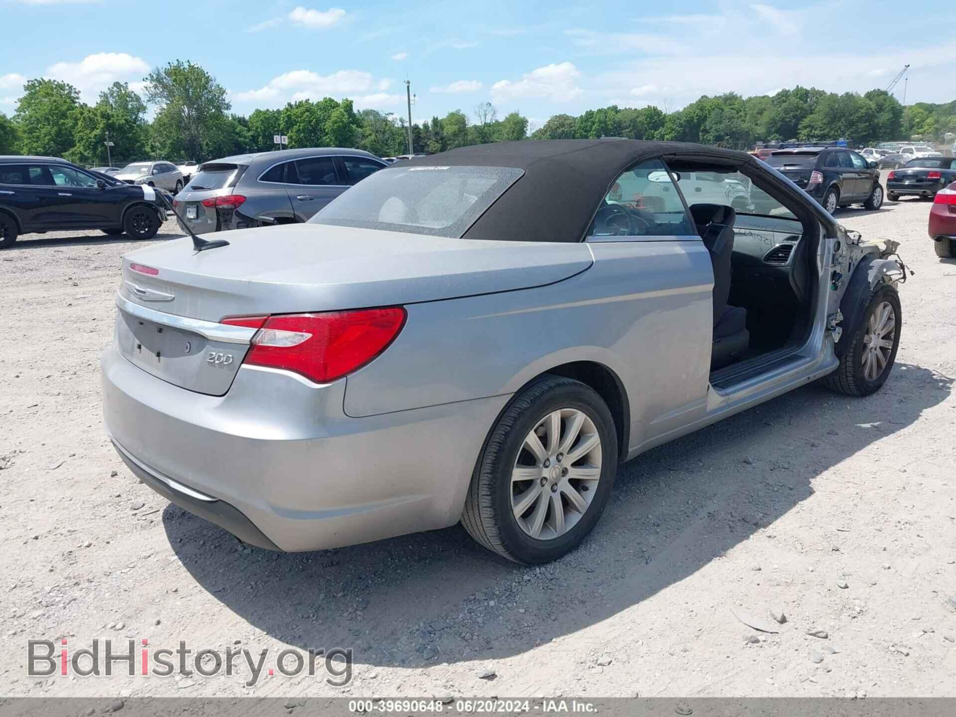 2013 CHRYSLER 200 - VIN: 1C3BCBEB7DN560259 - Фото 4