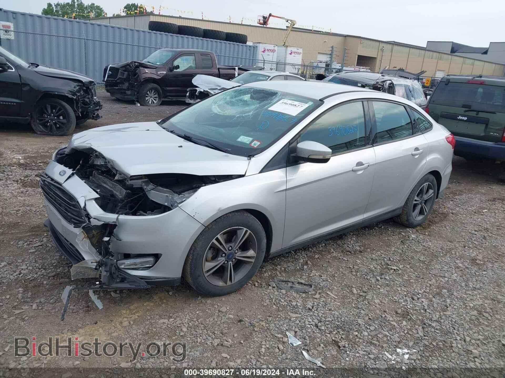 2017 FORD FOCUS - VIN: 1FADP3FE2HL337996 - Фото 2
