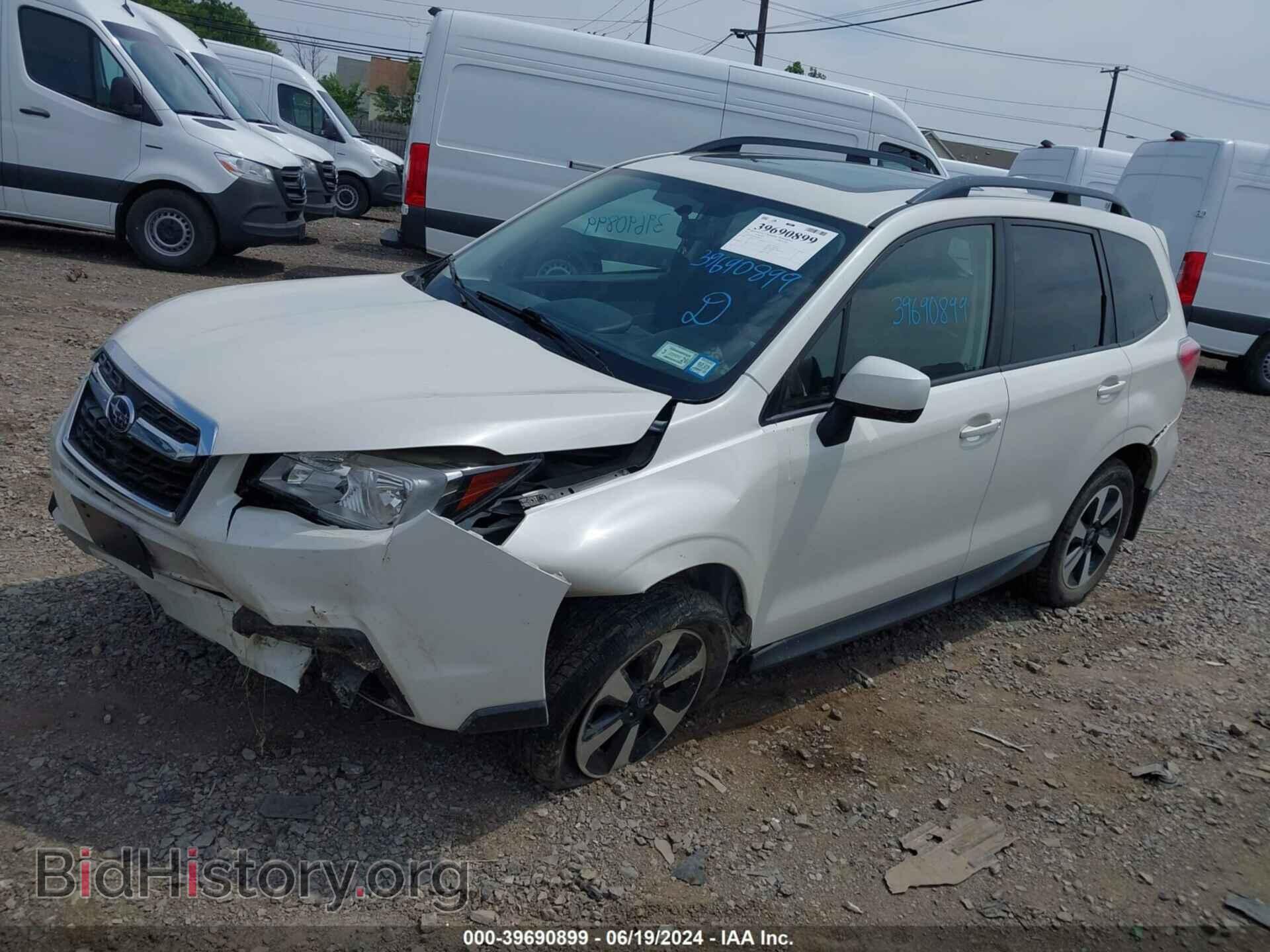 2017 SUBARU FORESTER - VIN: JF2SJAEC8HH416651 - Фото 2