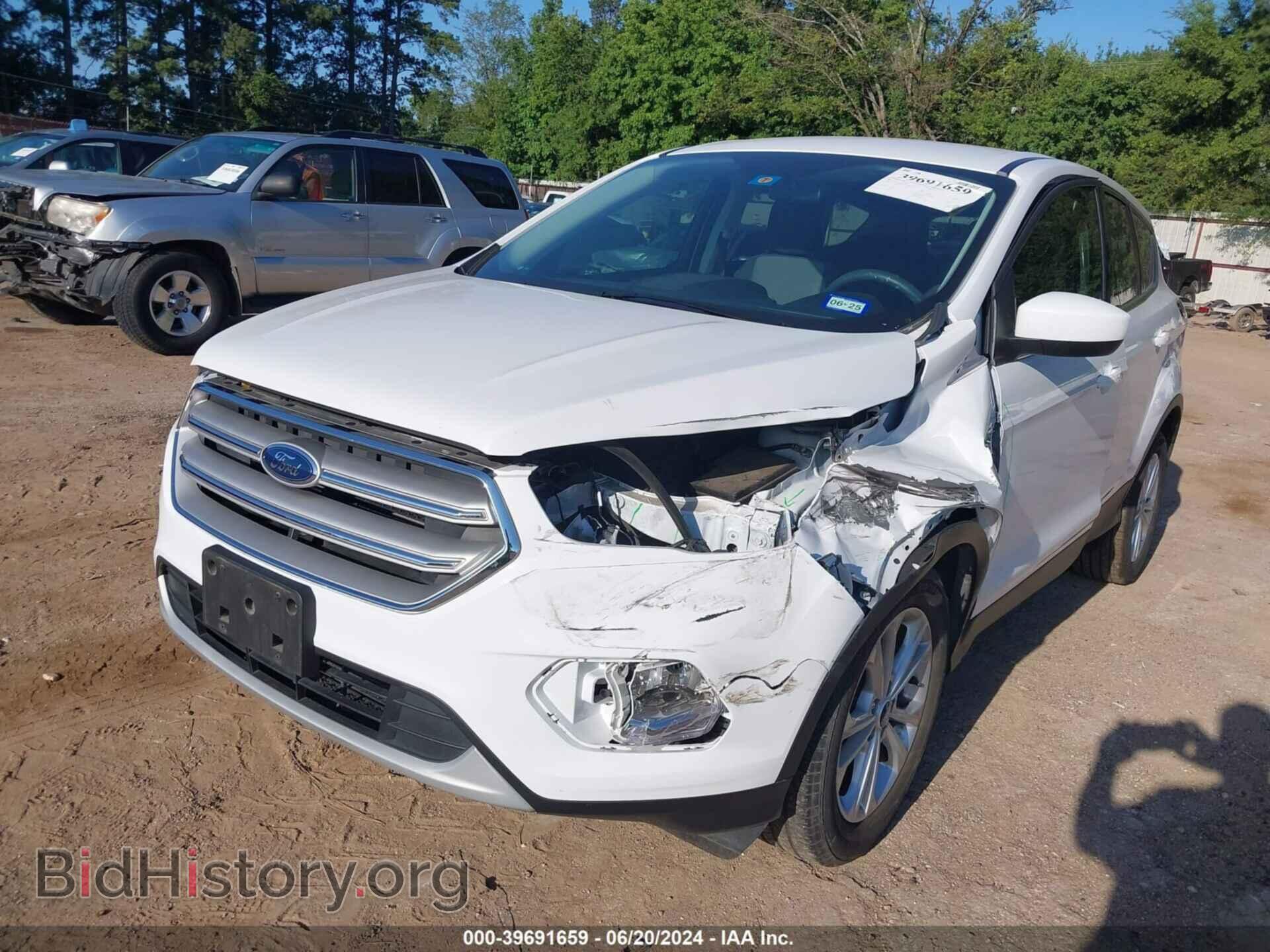 2019 FORD ESCAPE - VIN: 1FMCU0GD8KUB34546 - Фото 2