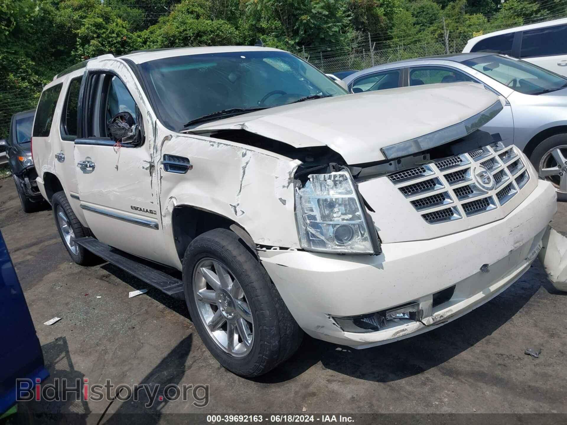 Photo 1GYS3BEF4CR154309 - CADILLAC ESCALADE 2012