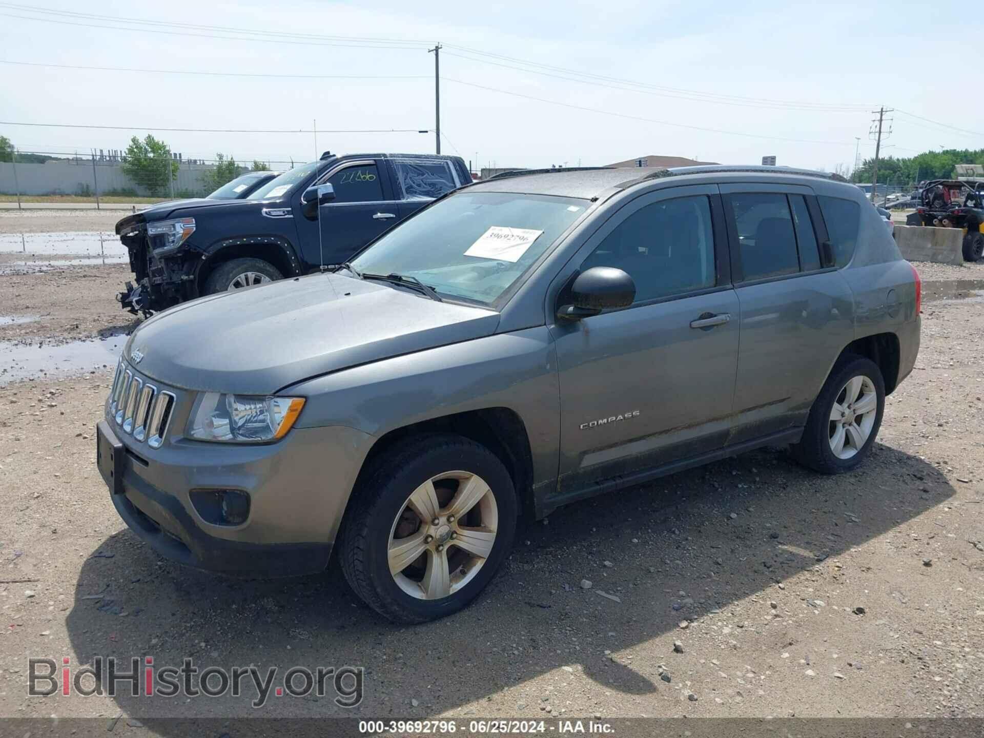 2012 JEEP COMPASS - VIN: 1C4NJDBB3CD651399 - Photo 2