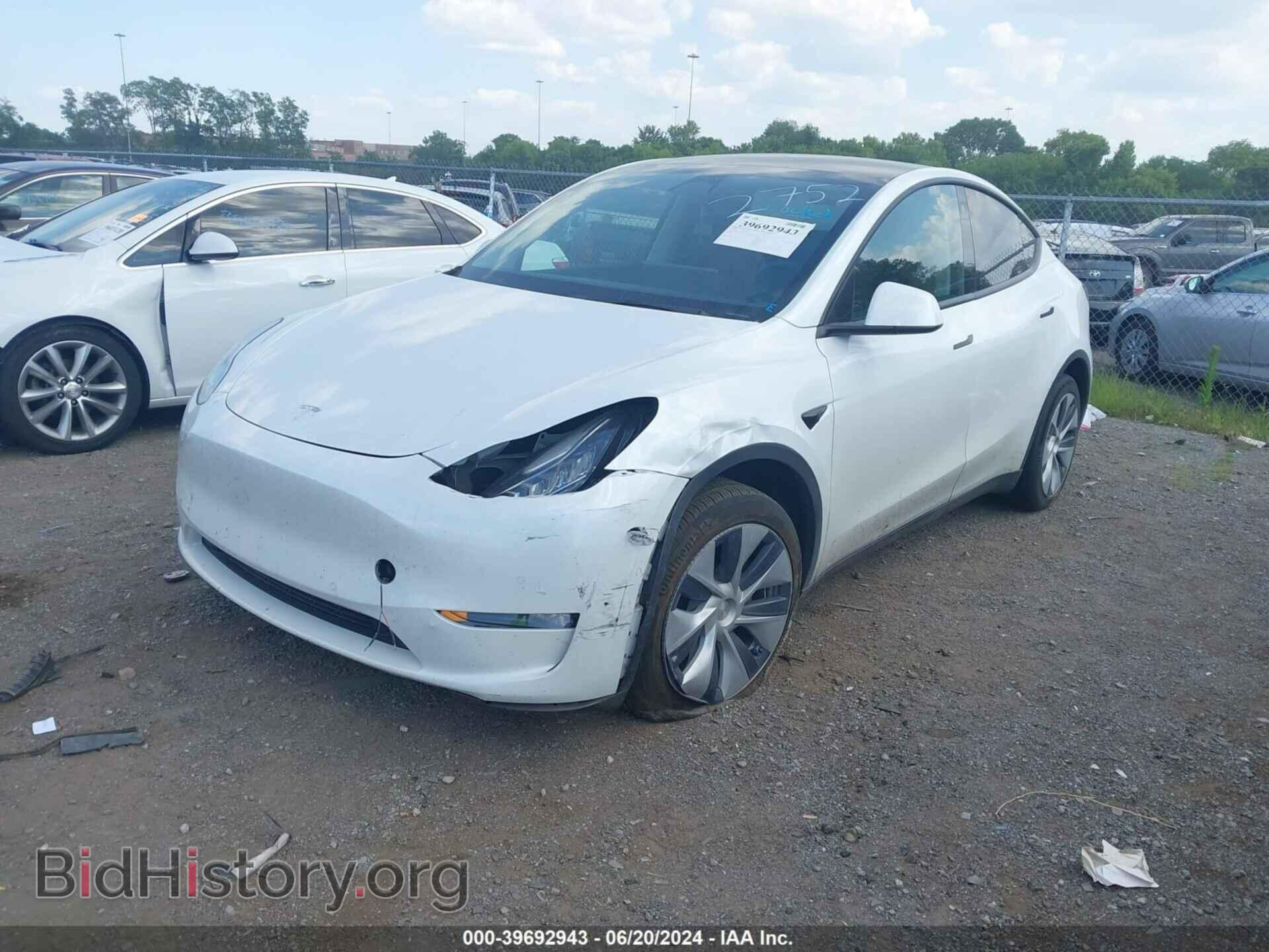 2022 TESLA MODEL Y - VIN: 7SAYGDEE2NA012752 - Фото 2