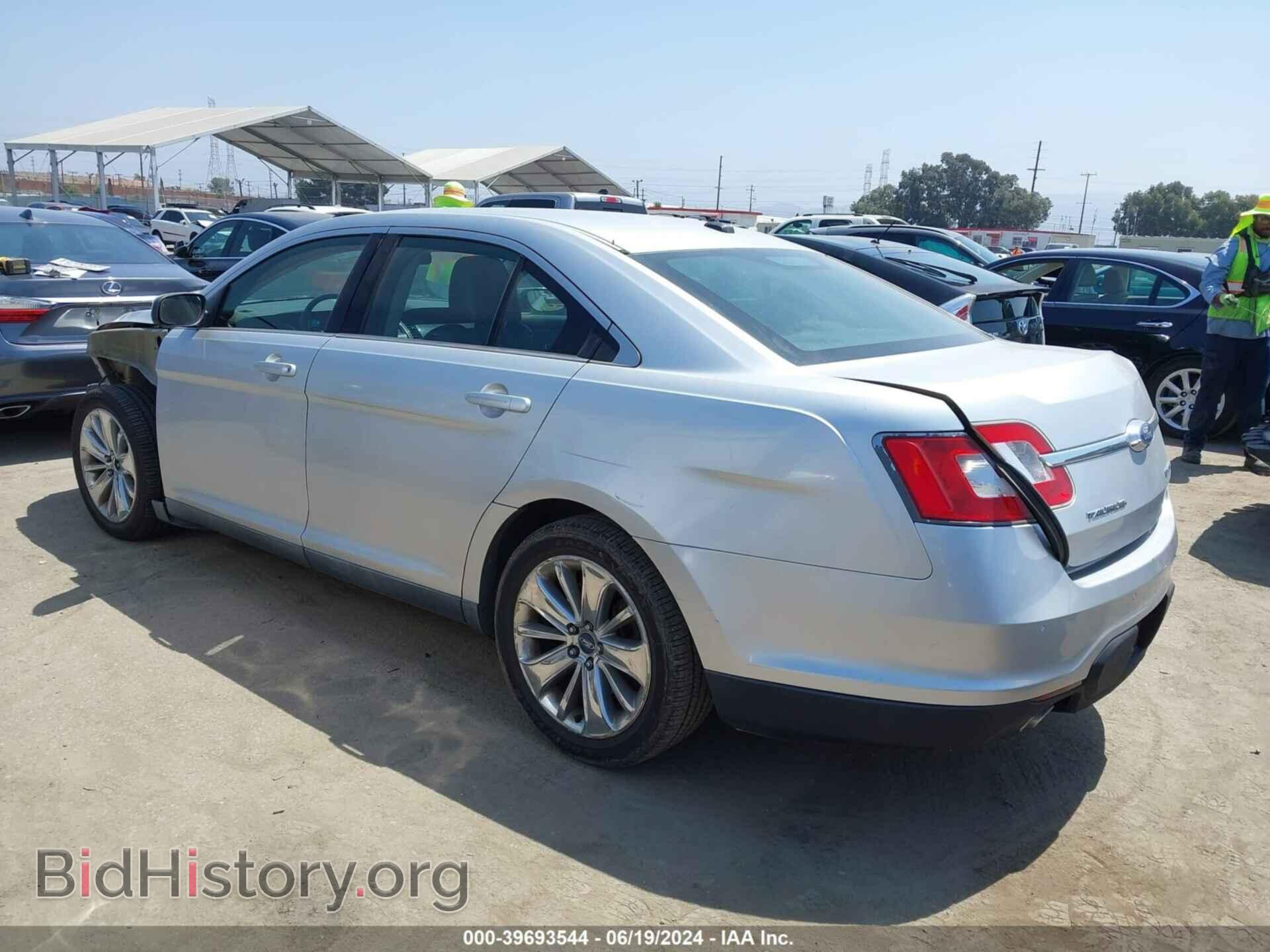 2011 FORD TAURUS - VIN: 1FAHP2FW8BG155692 - Фото 3