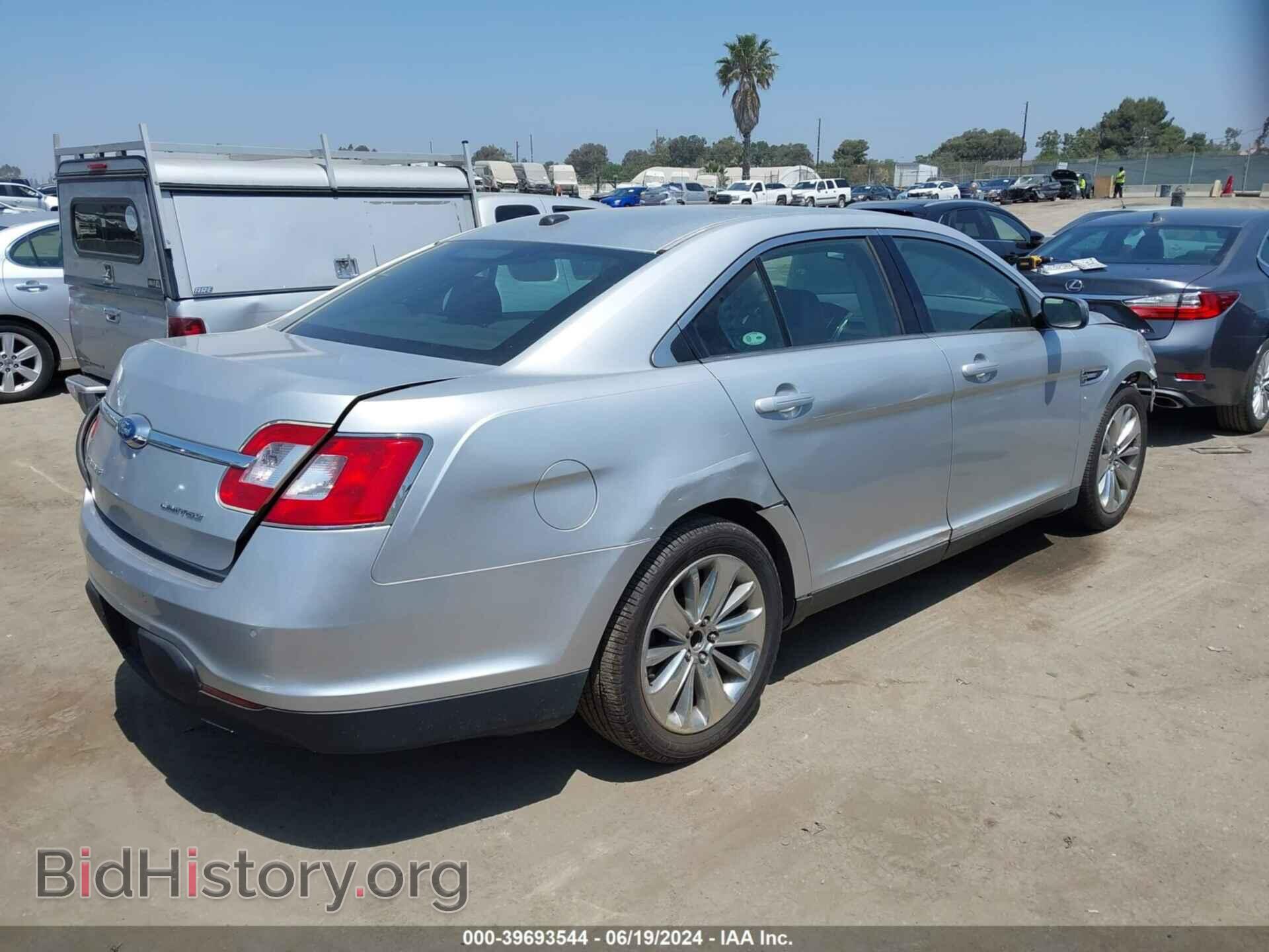 2011 FORD TAURUS - VIN: 1FAHP2FW8BG155692 - Фото 4