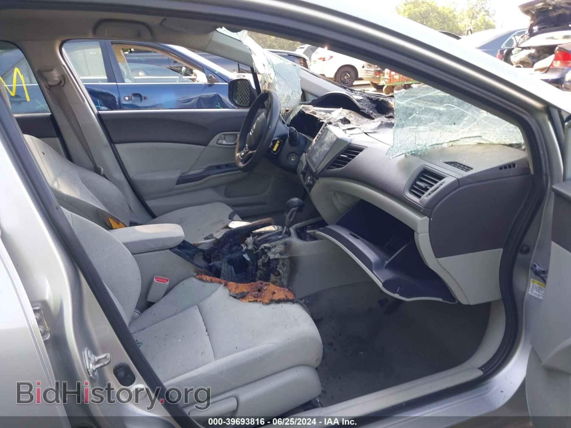 2012 HONDA CIVIC - VIN: 2HGFB2F55CH324582 - Фото 5