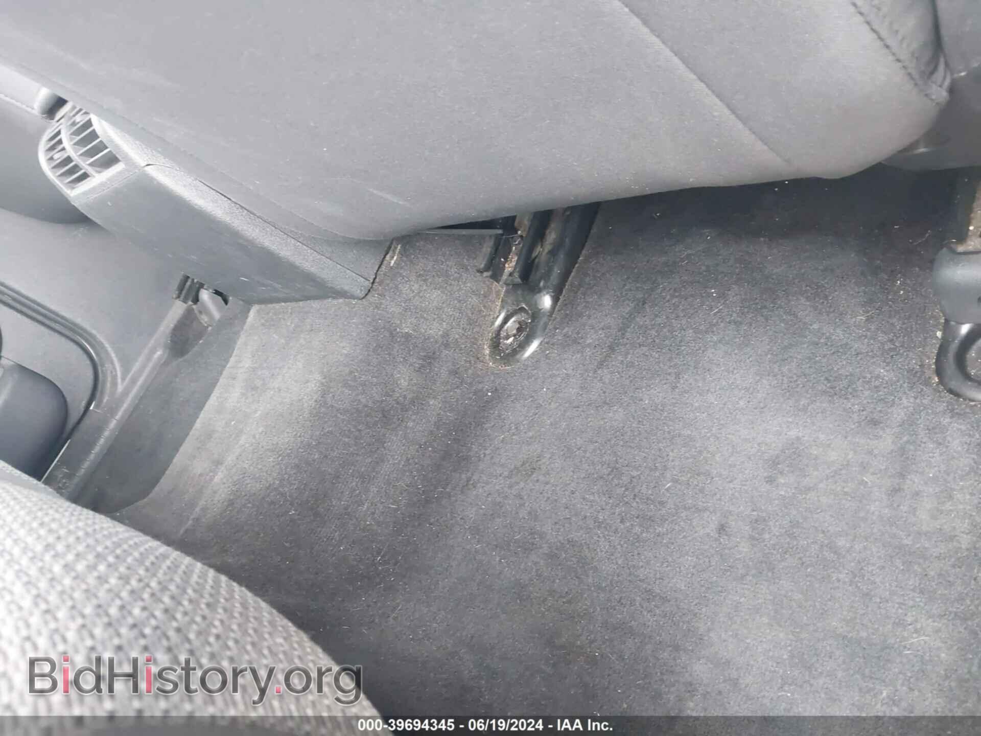 2010 JEEP COMMANDER - VIN: 1J4RH4GKXAC113916 - Фото 8