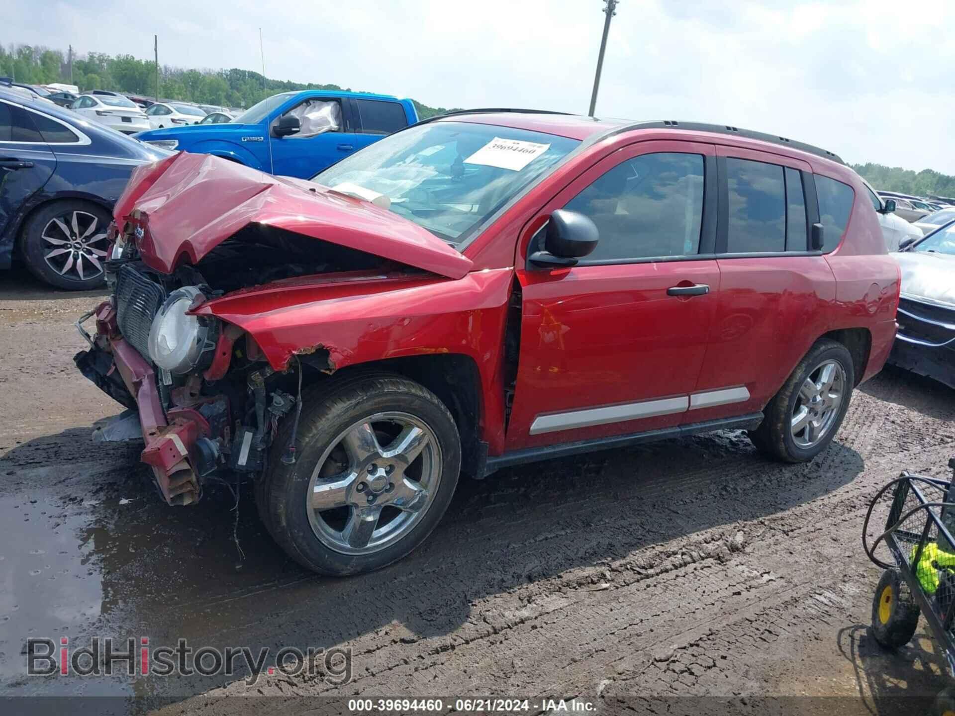 2008 JEEP COMPASS - VIN: 1J8FT57W88D777077 - Фото 2