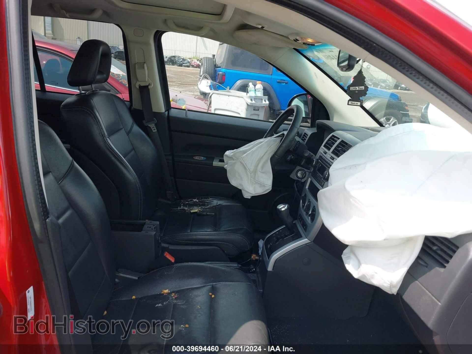 2008 JEEP COMPASS - VIN: 1J8FT57W88D777077 - Фото 5