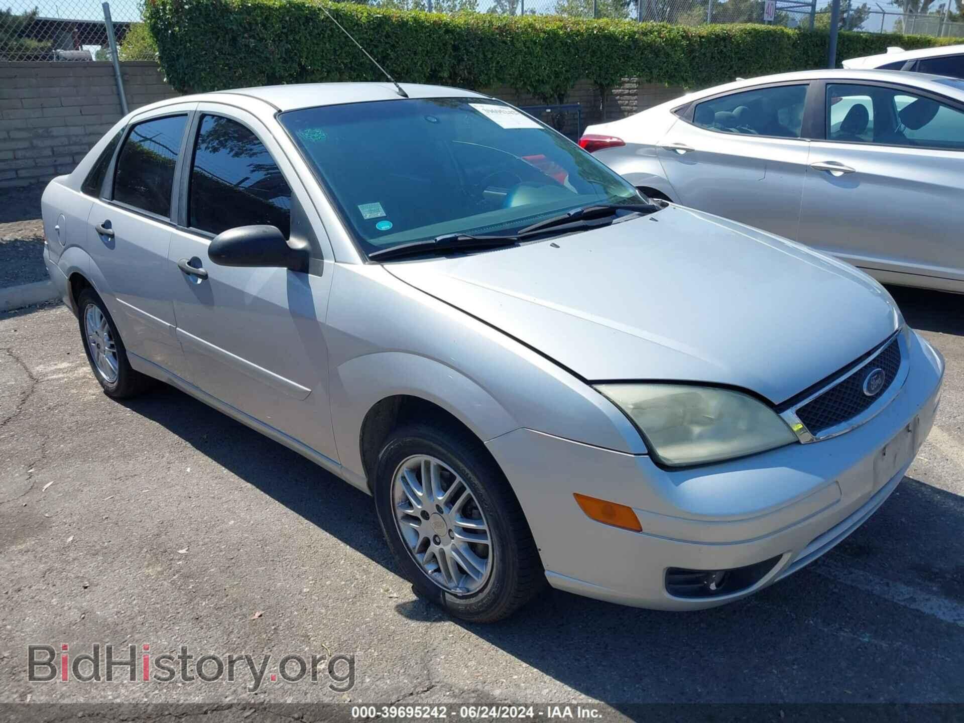 Фотография 1FAFP34N17W107374 - FORD FOCUS 2007