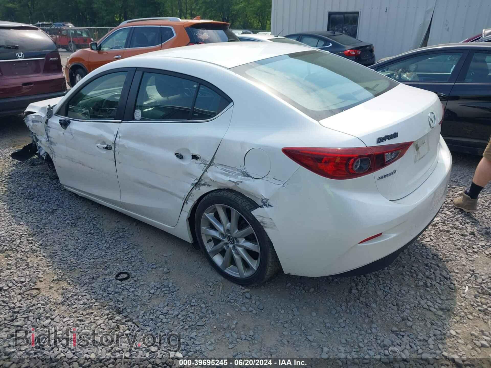 2017 MAZDA MAZDA3 - VIN: 3MZBN1V78HM122116 - Фото 3