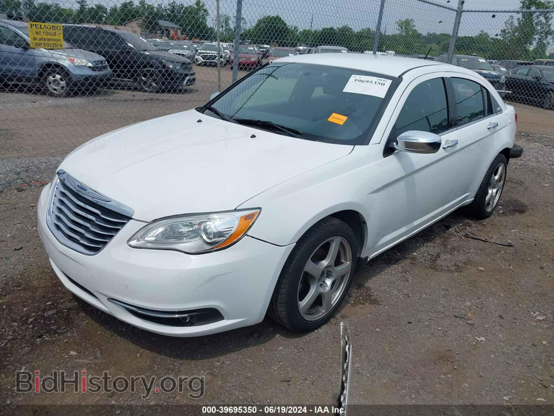 2012 CHRYSLER 200 - VIN: 1C3CCBCB6CN303857 - Photo 2