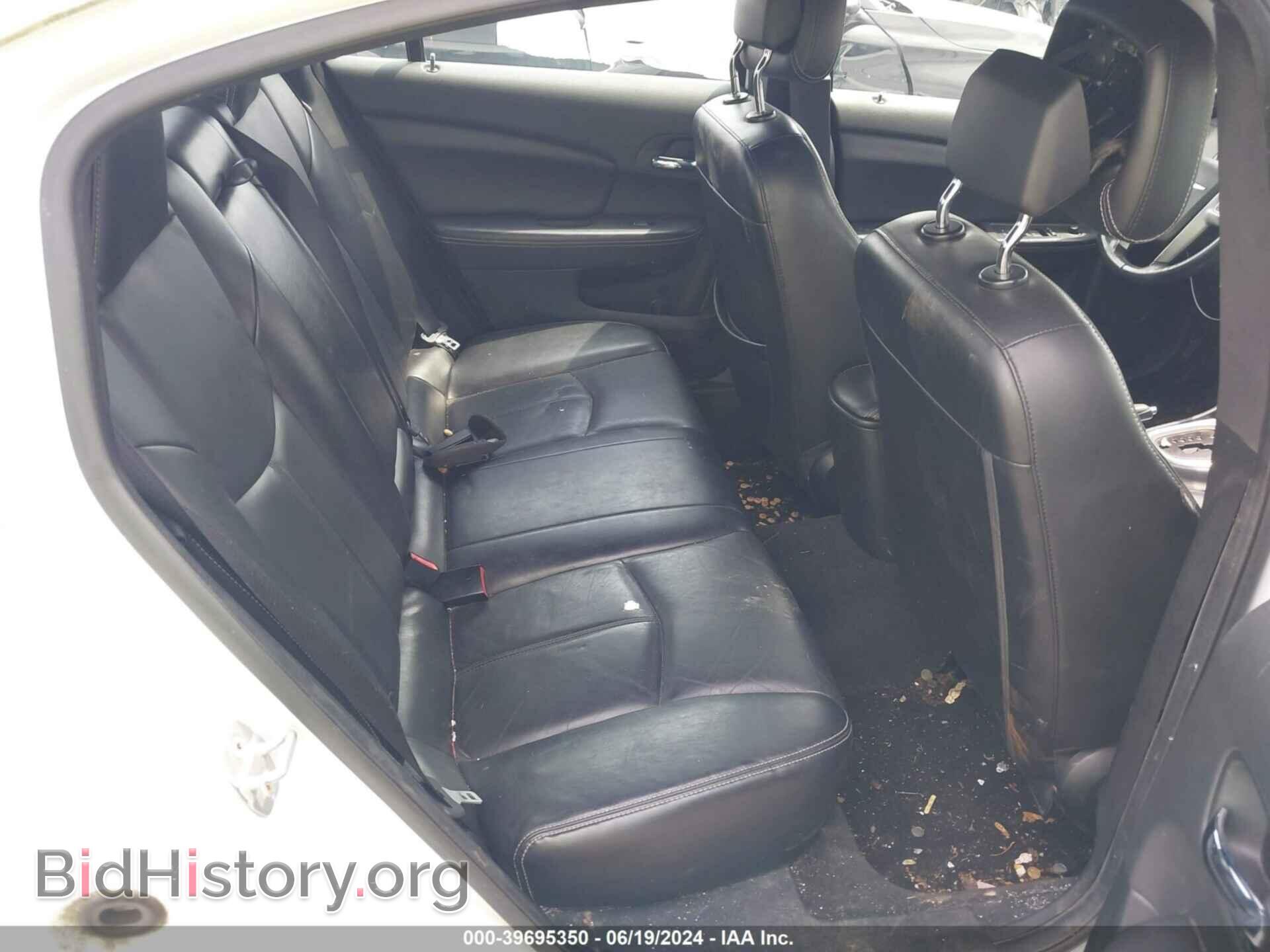 2012 CHRYSLER 200 - VIN: 1C3CCBCB6CN303857 - Photo 8