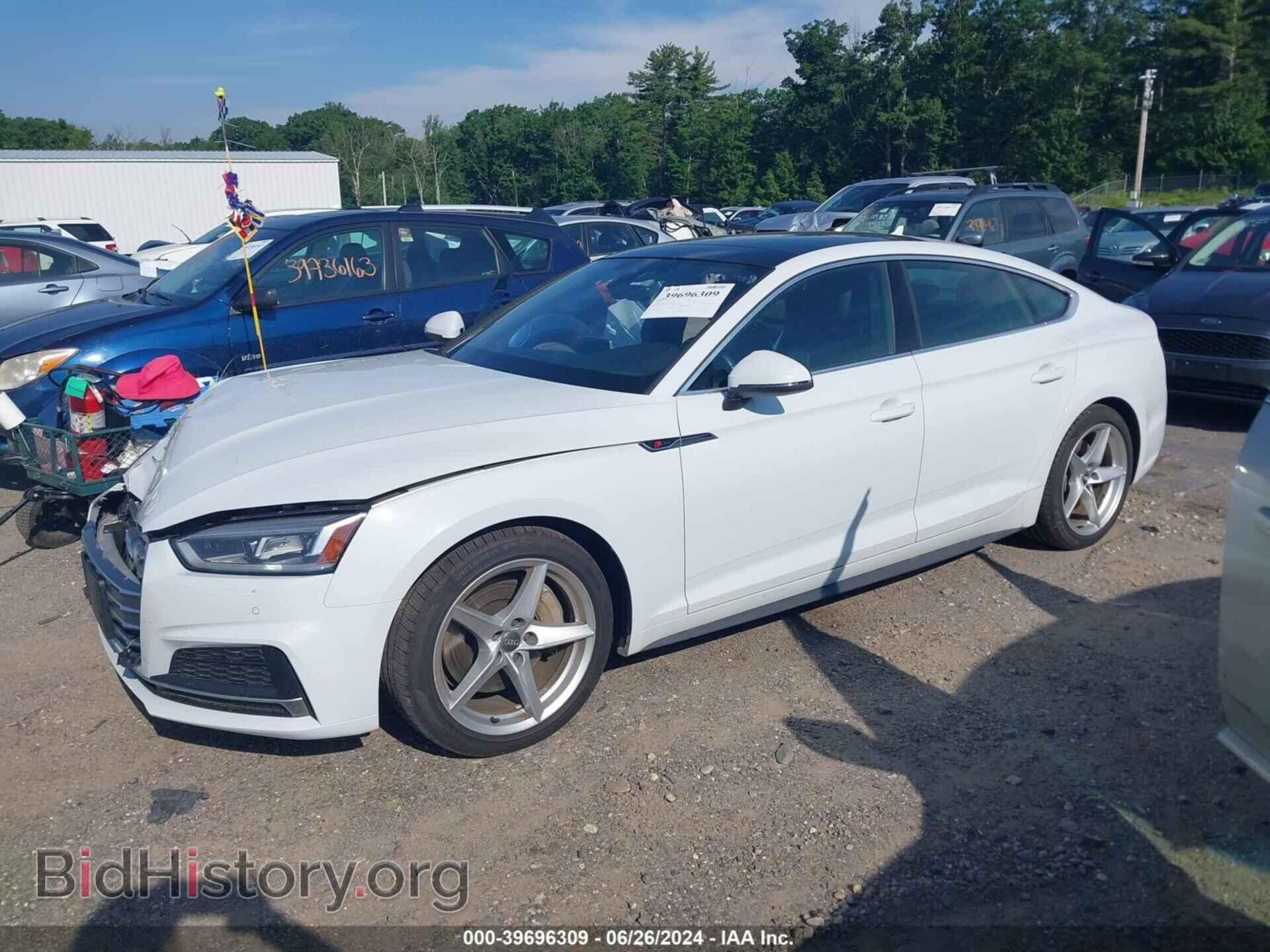 2018 AUDI A5 - VIN: WAUENCF58JA136641 - Фото 2