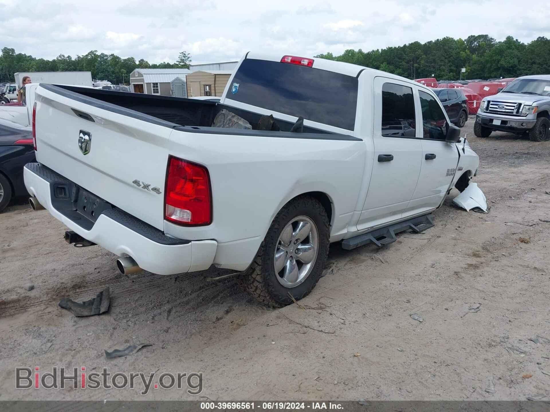 2017 RAM 1500 - VIN: 3C6RR7KT9HG565584 - Фото 4
