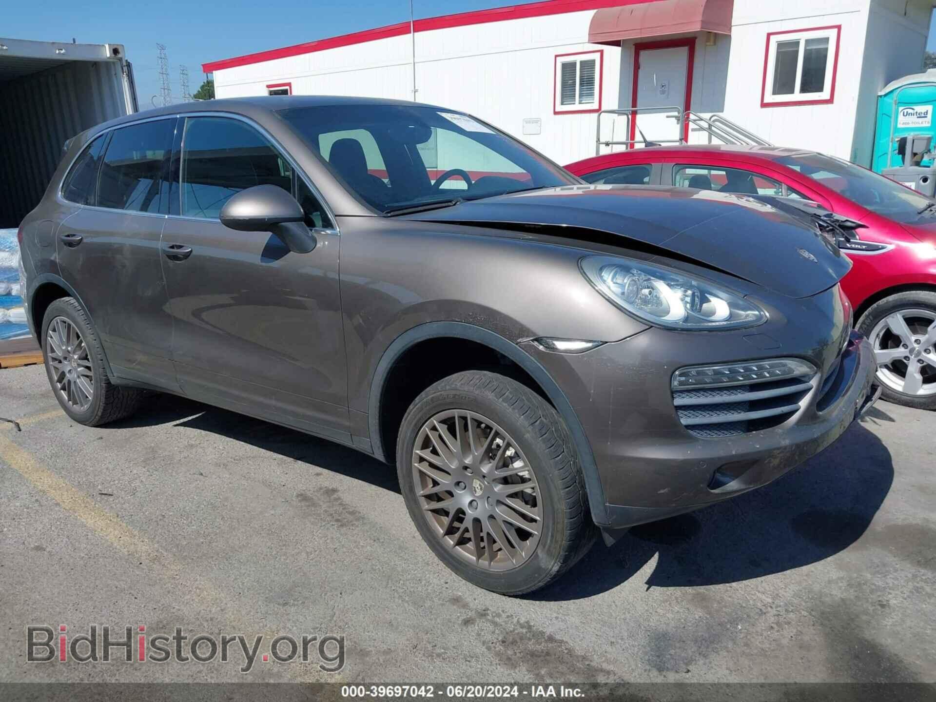 Photo WP1AB2A28BLA41938 - PORSCHE CAYENNE 2011