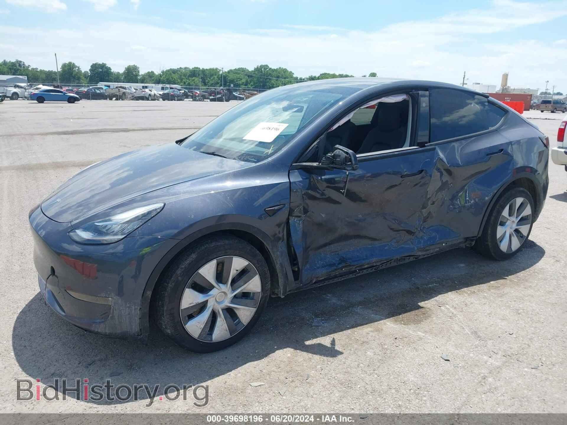 2023 TESLA MODEL Y - VIN: 7SAYGDEE8PA036802 - Фото 2