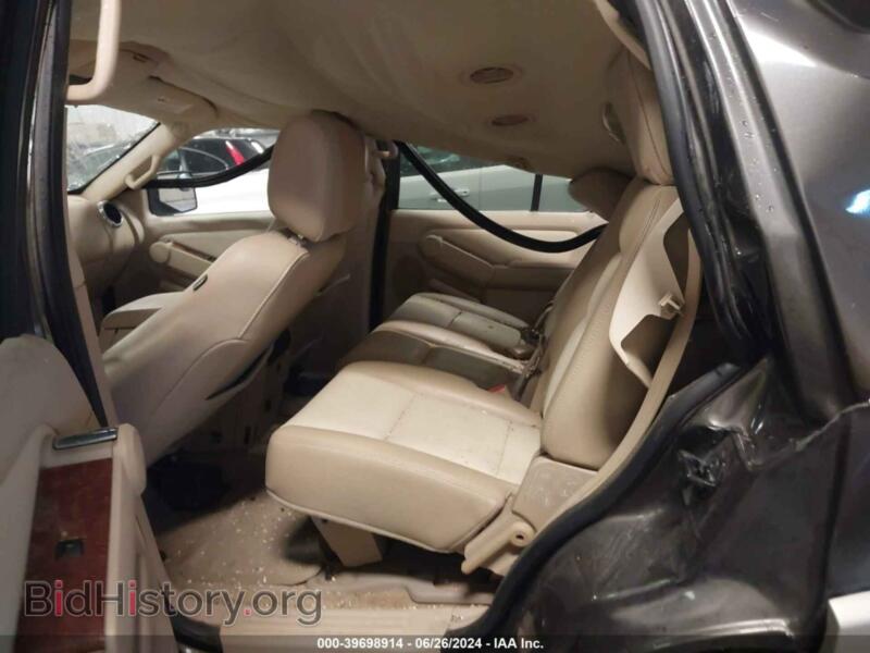 2006 Ford EXPLORER (VIN 1FMEU74E06UB44508) — photo 8 of 17