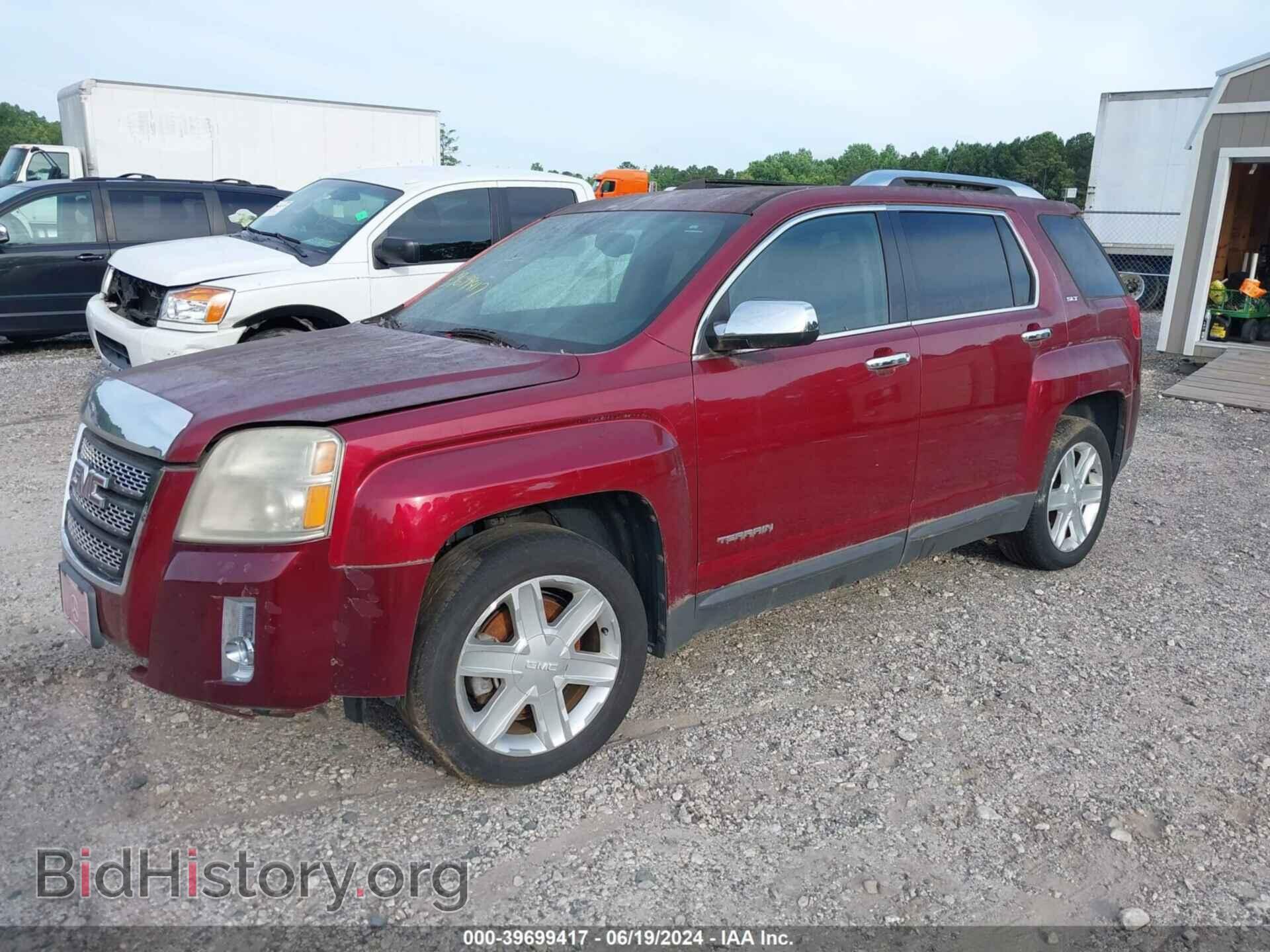 2011 GMC TERRAIN - VIN: 2CTALWEC3B6203805 - Photo 2