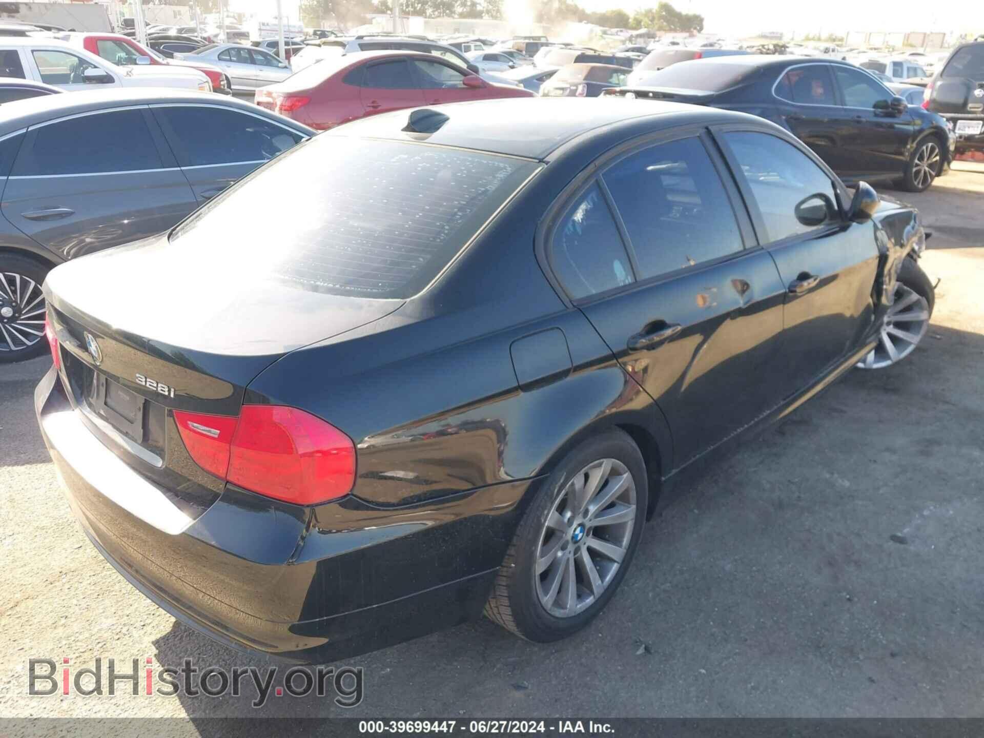 2011 BMW 328I - VIN: WBAPH5C59BA448162 - Фото 4