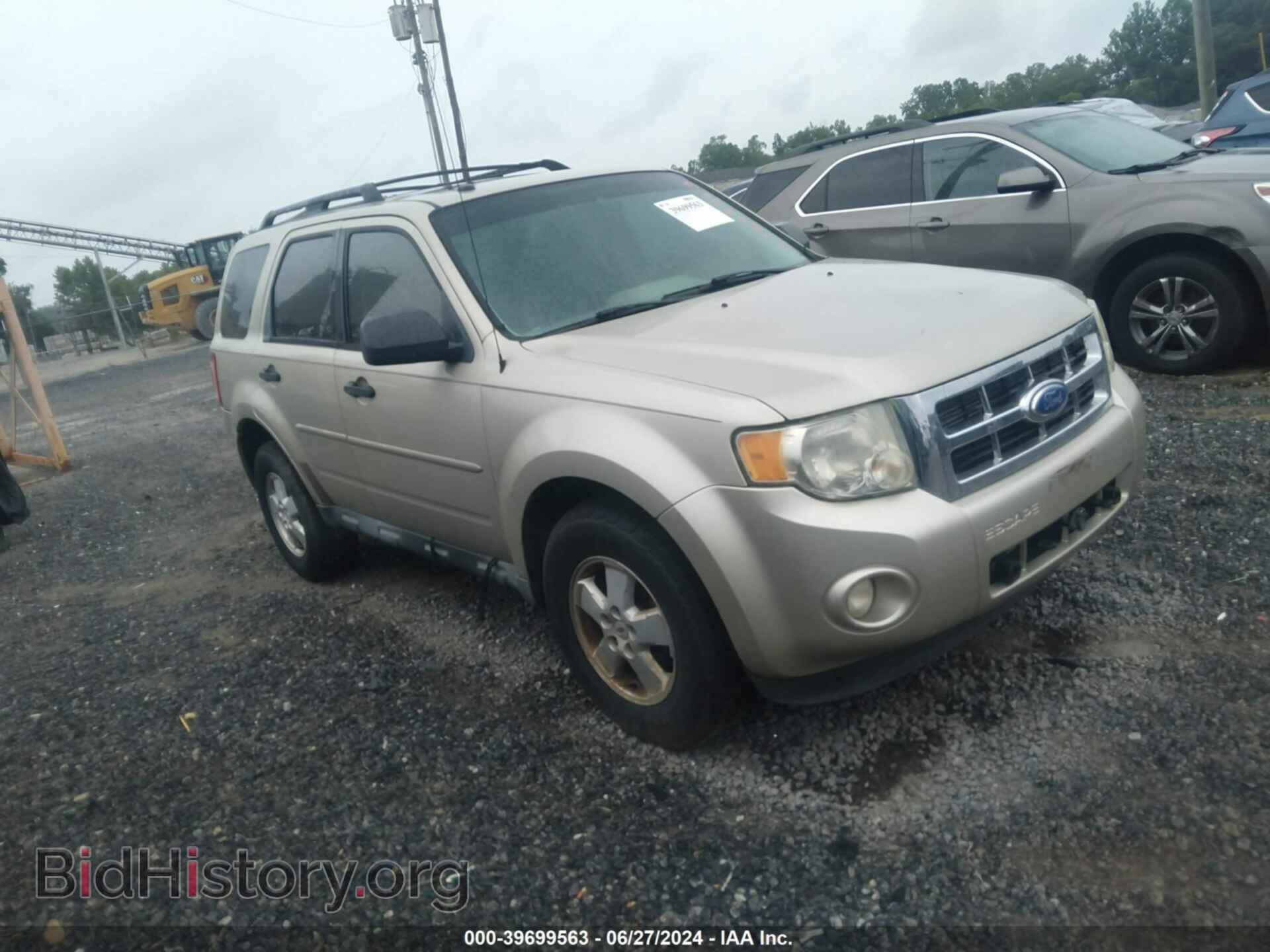 Photo 1FMCU0DG4BKC28384 - FORD ESCAPE 2011