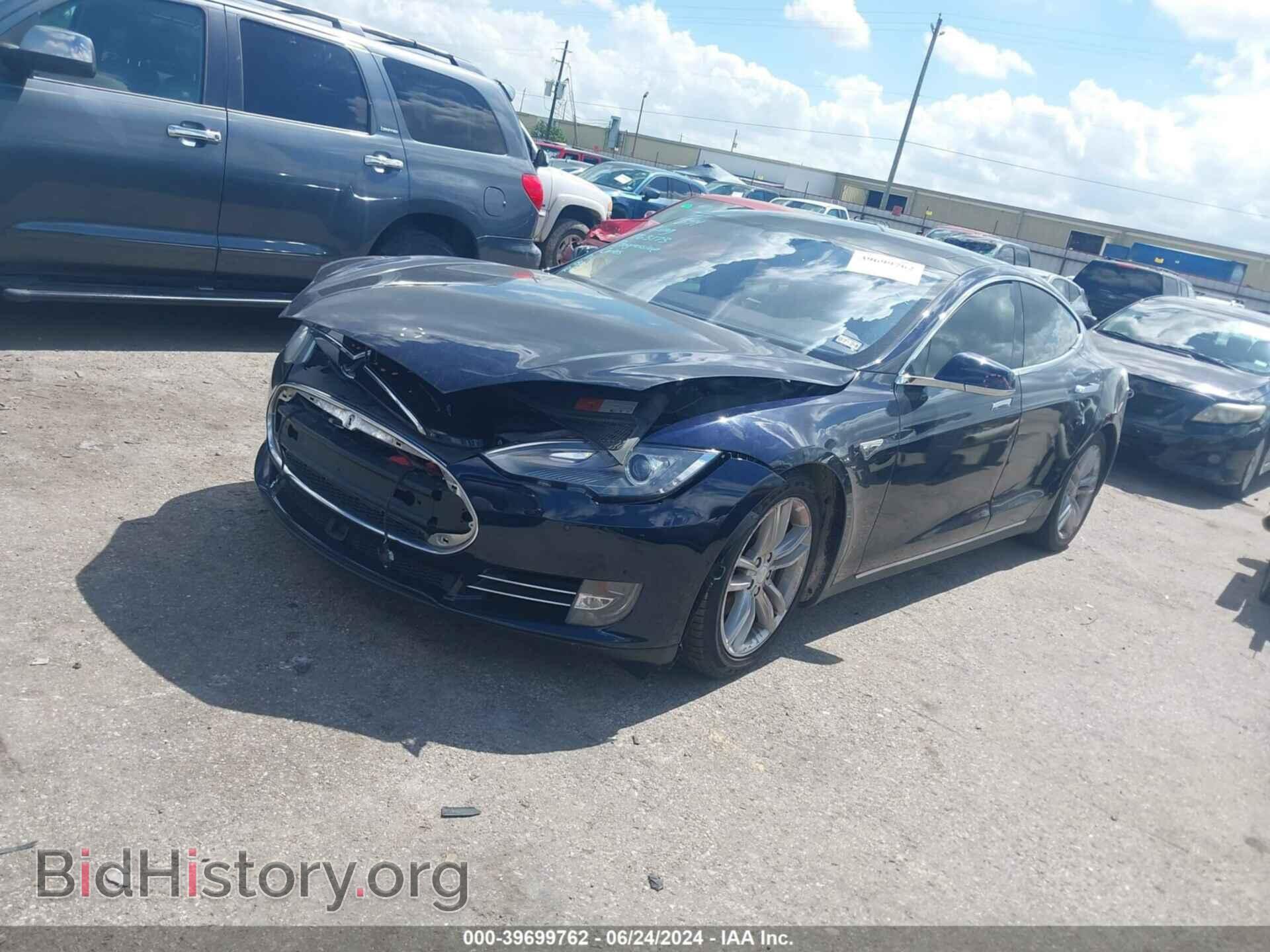 2014 TESLA MODEL S - VIN: 5YJSA1S15EFP63173 - Фото 2