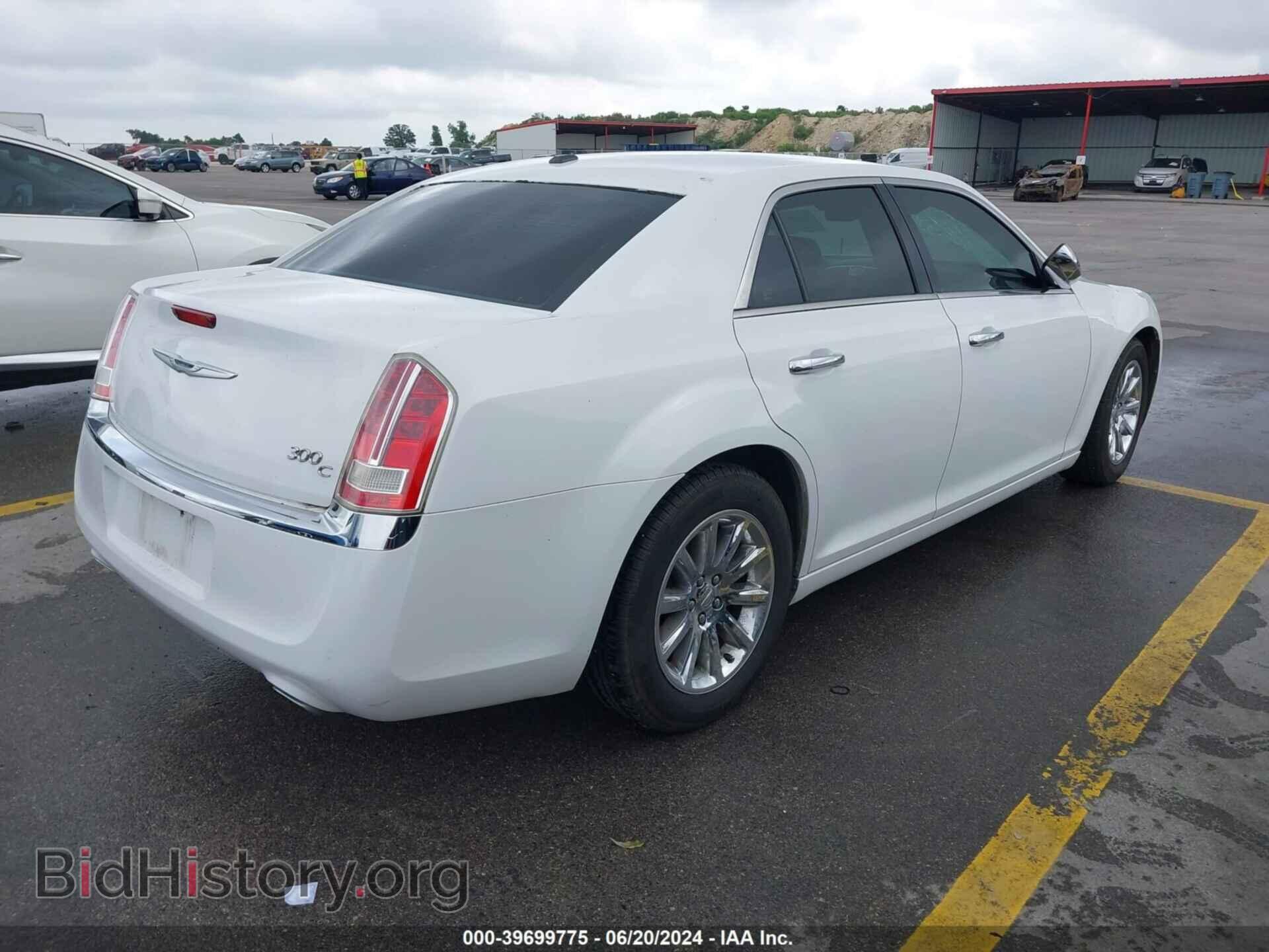2014 CHRYSLER 300C - VIN: 2C3CCAEG0EH252810 - Фото 4
