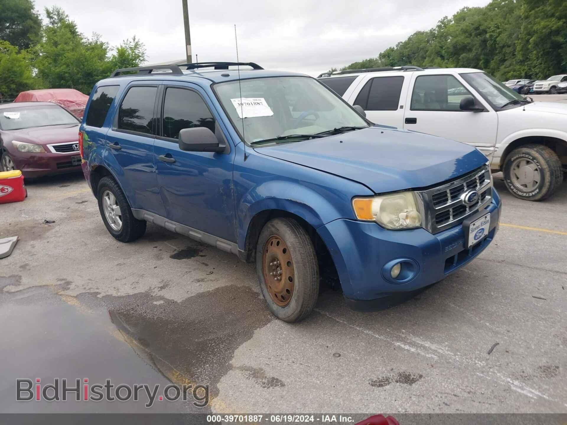 Фотография 1FMCU0D71AKC83437 - FORD ESCAPE 2010