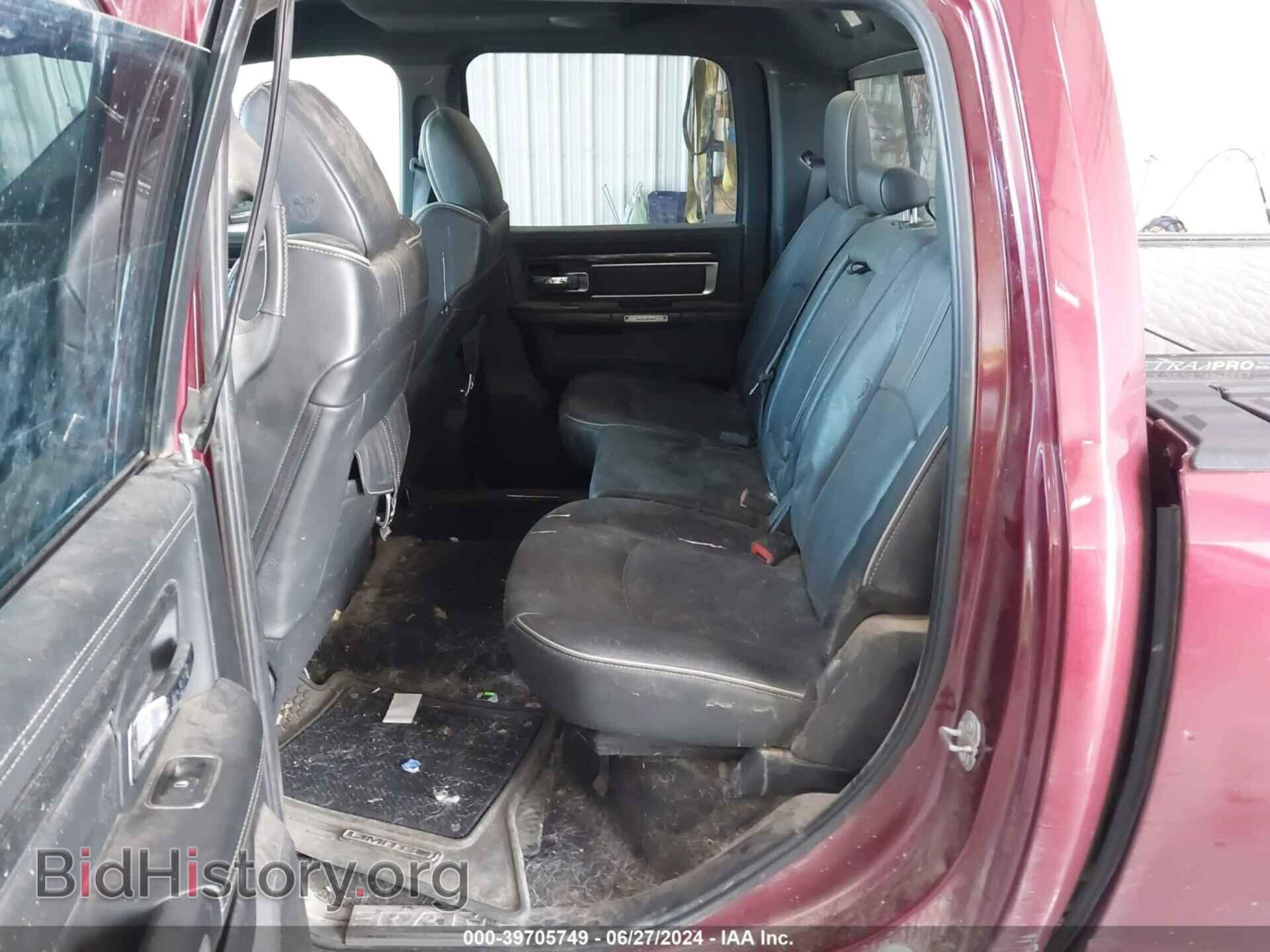 2018 RAM 1500 - VIN: 1C6RR7WT4JS118752 - Фото 8
