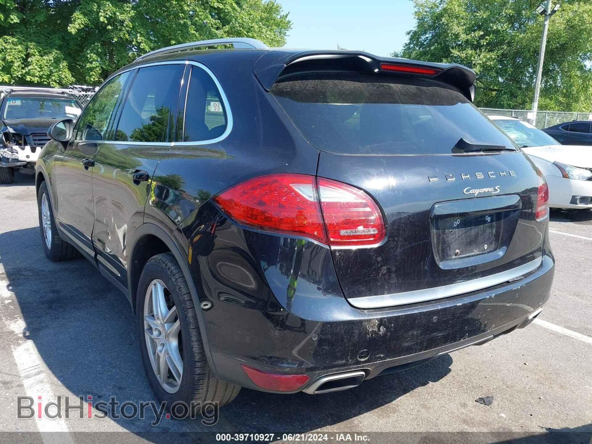 2011 PORSCHE CAYENNE - VIN: WP1AB2A22BLA53258 - Фото 3