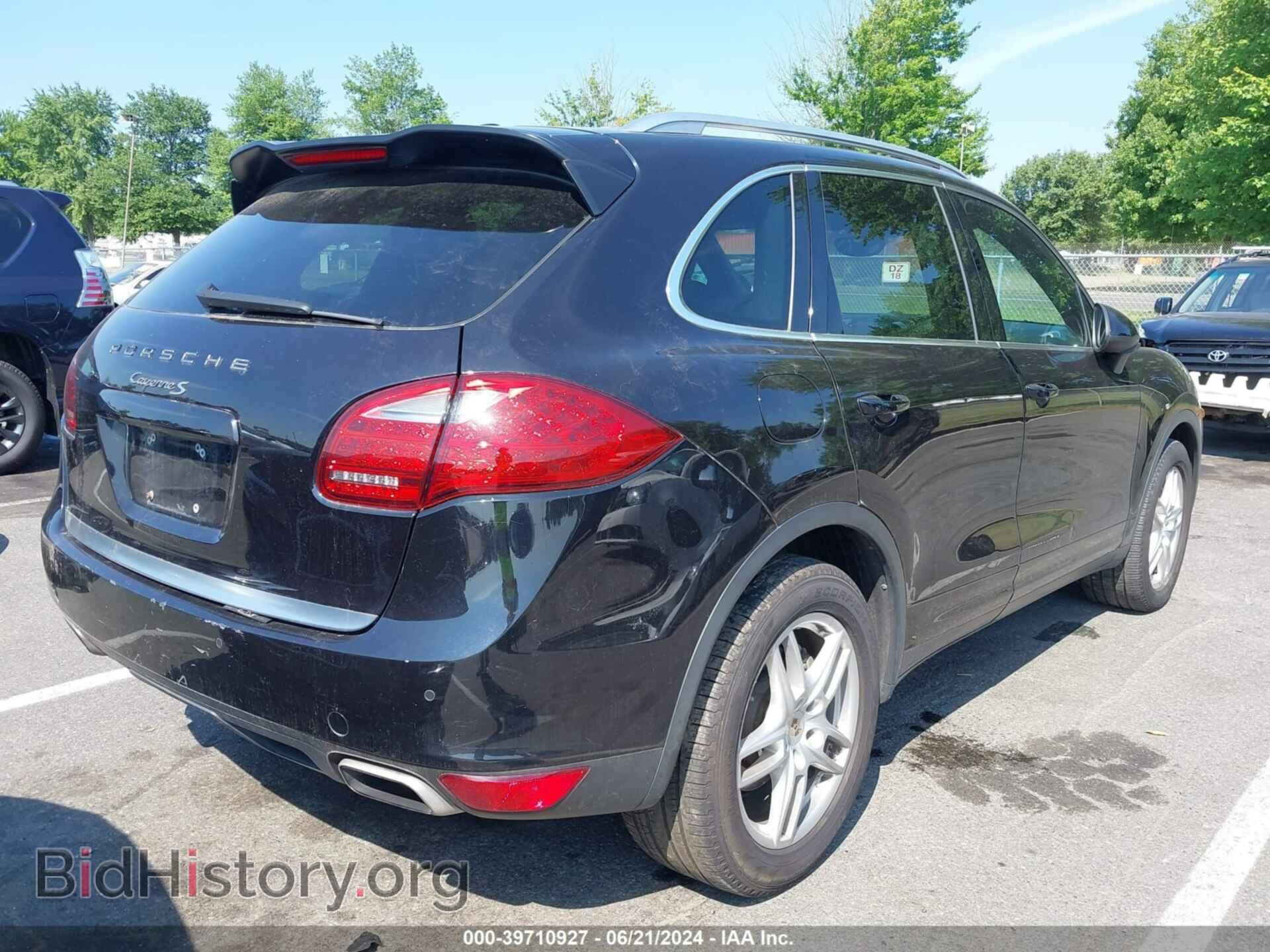 2011 PORSCHE CAYENNE - VIN: WP1AB2A22BLA53258 - Фото 4