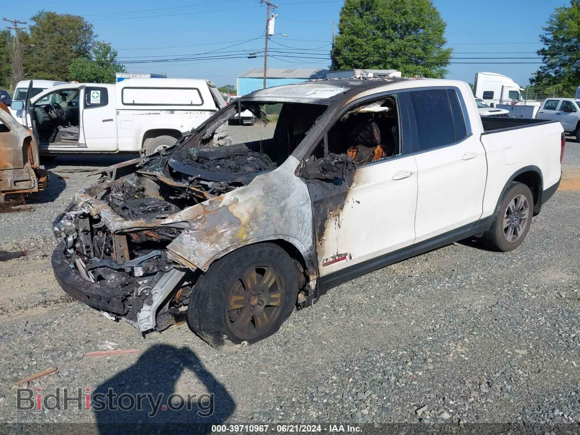 2017 HONDA RIDGELINE - VIN: 5FPYK2F69HB006629 - Фото 2