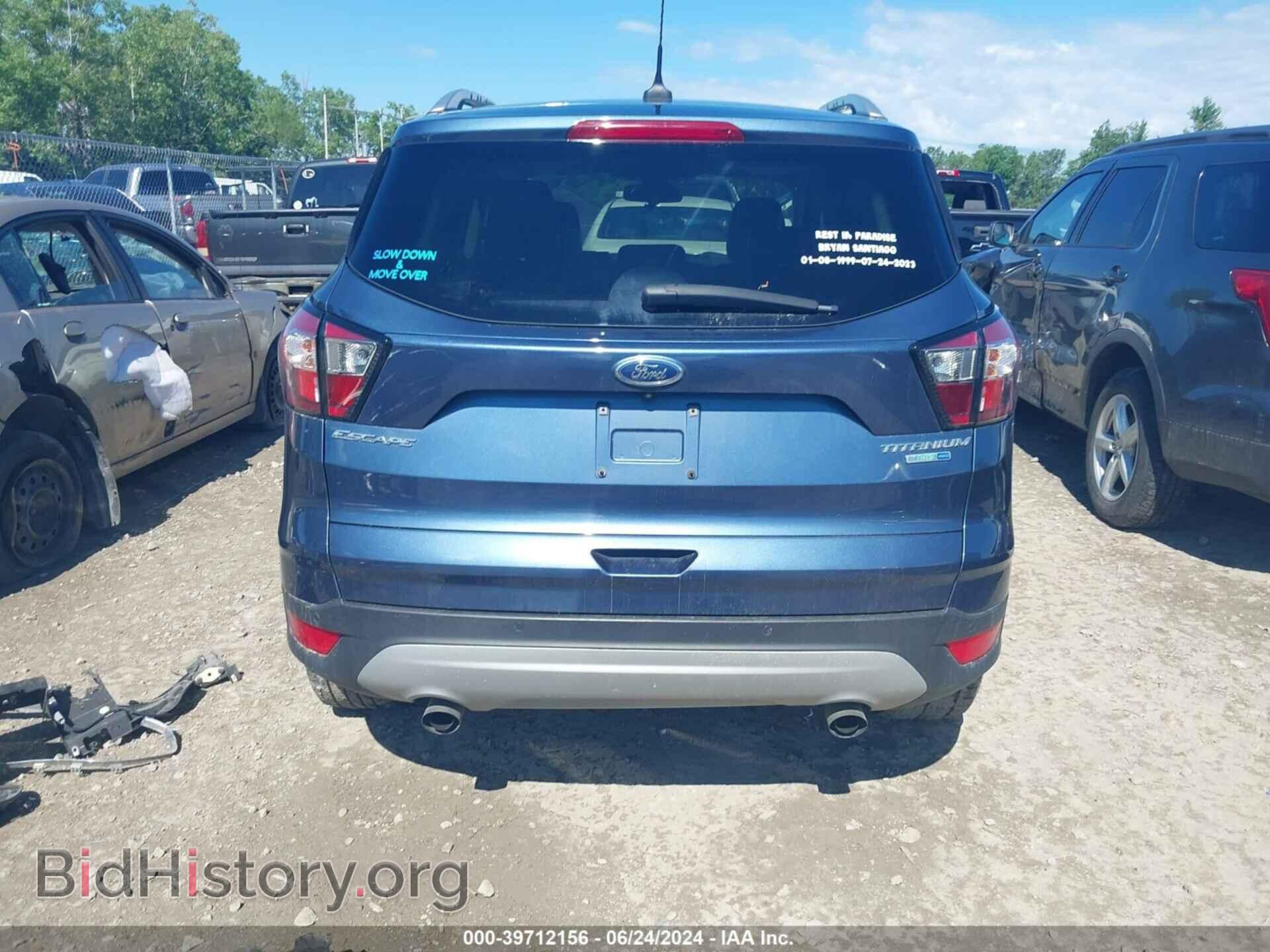 2018 FORD ESCAPE - VIN: 1FMCU9J93JUC80098 - Фото 17