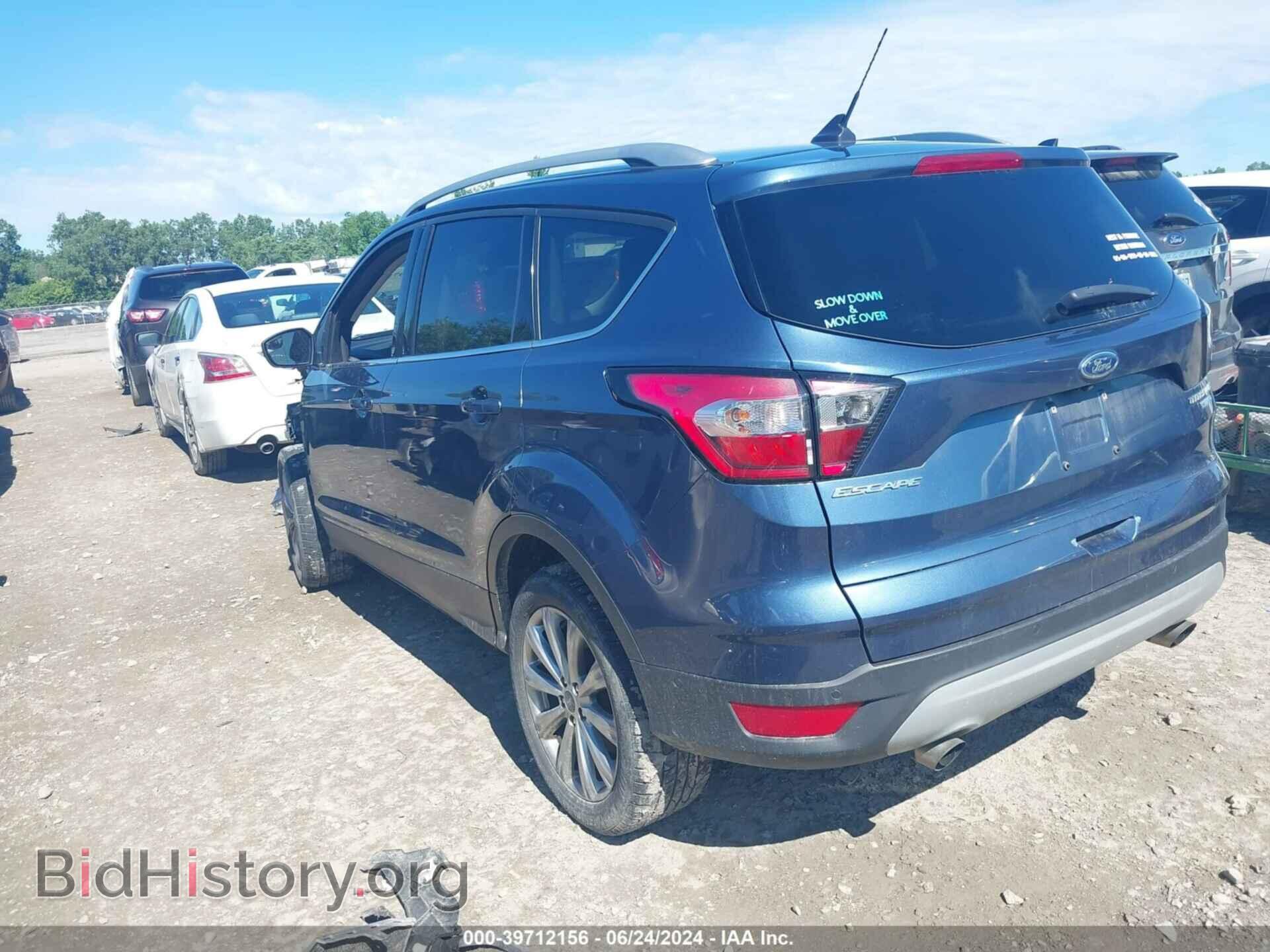 2018 FORD ESCAPE - VIN: 1FMCU9J93JUC80098 - Фото 3