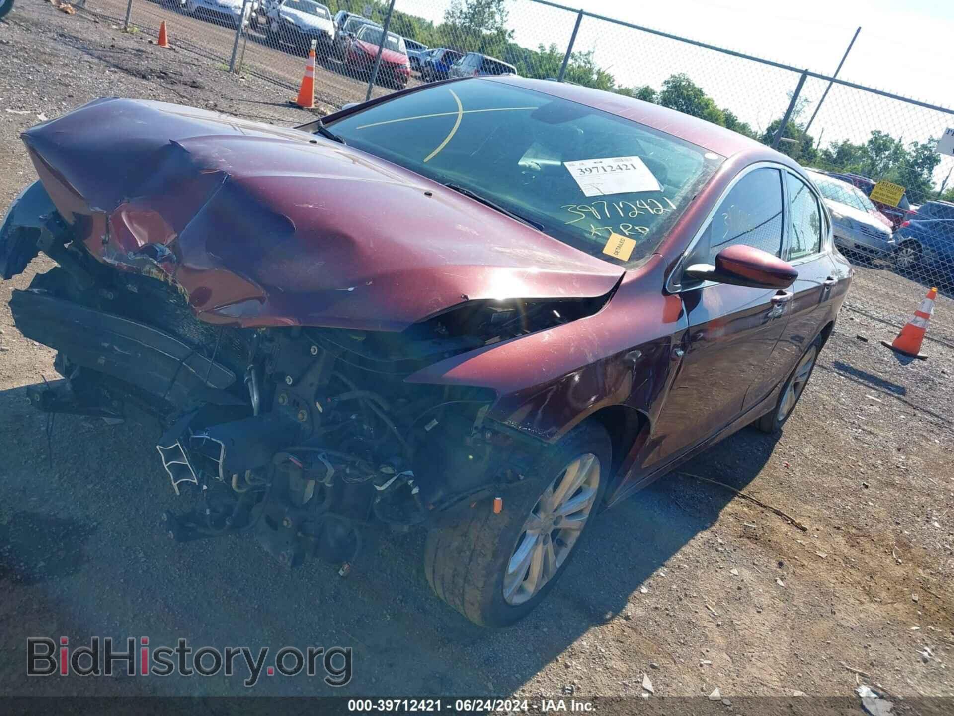 2016 CHRYSLER 200 - VIN: 1C3CCCAB9GN112464 - Photo 2