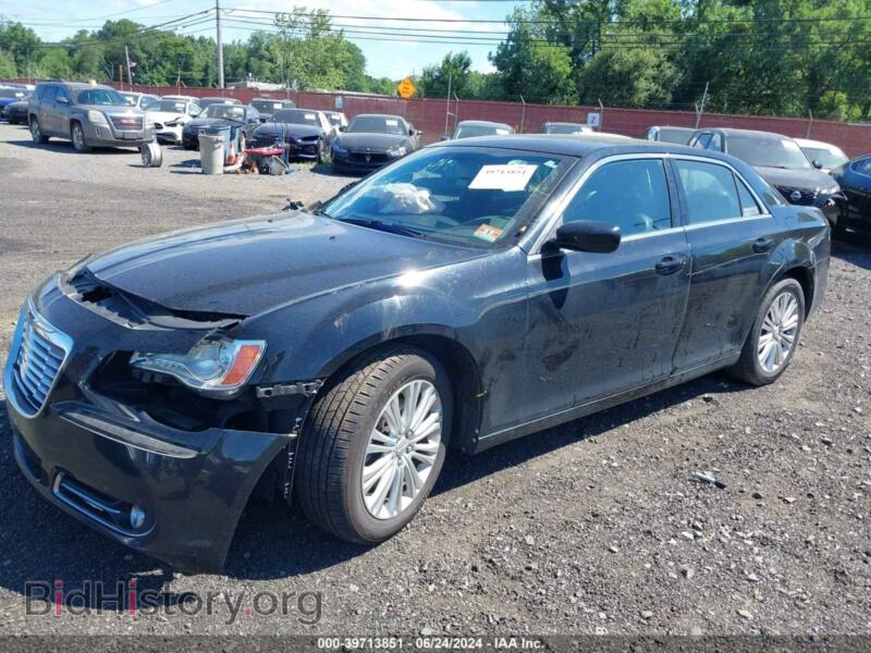 2013 Chrysler 300 (VIN 2C3CCARG6DH615362) — photo 2 of 16