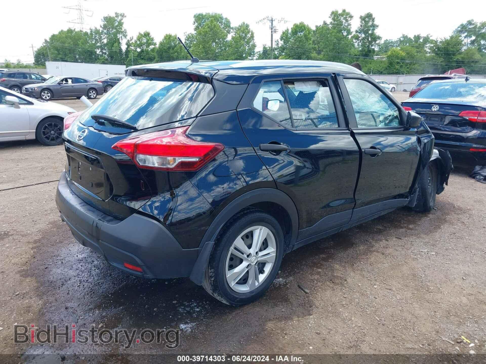 2019 NISSAN KICKS - VIN: 3N1CP5CU3KL566182 - Фото 4