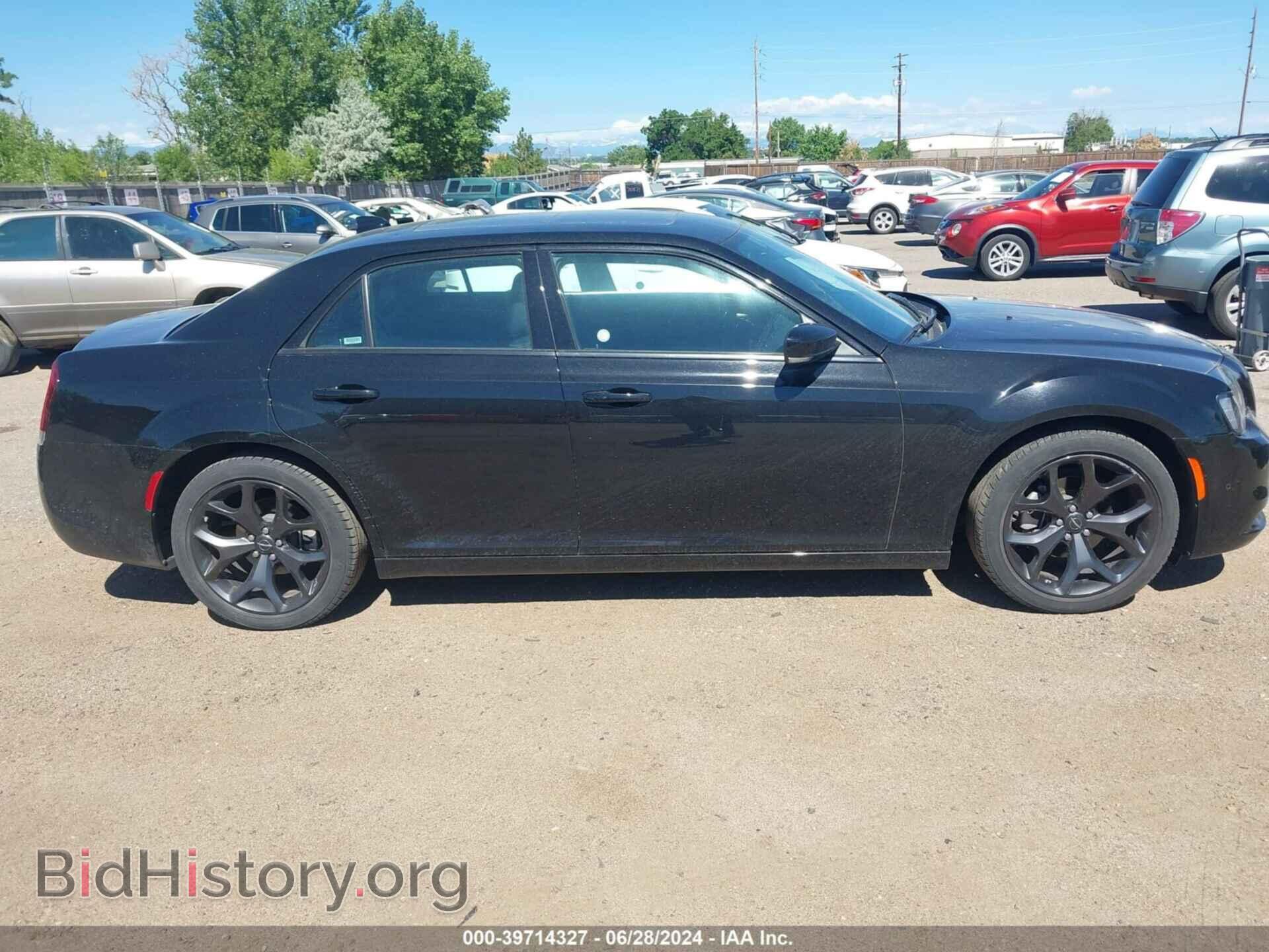 2023 CHRYSLER 300 - VIN: 2C3CCABG7PH585318 - Фото 13