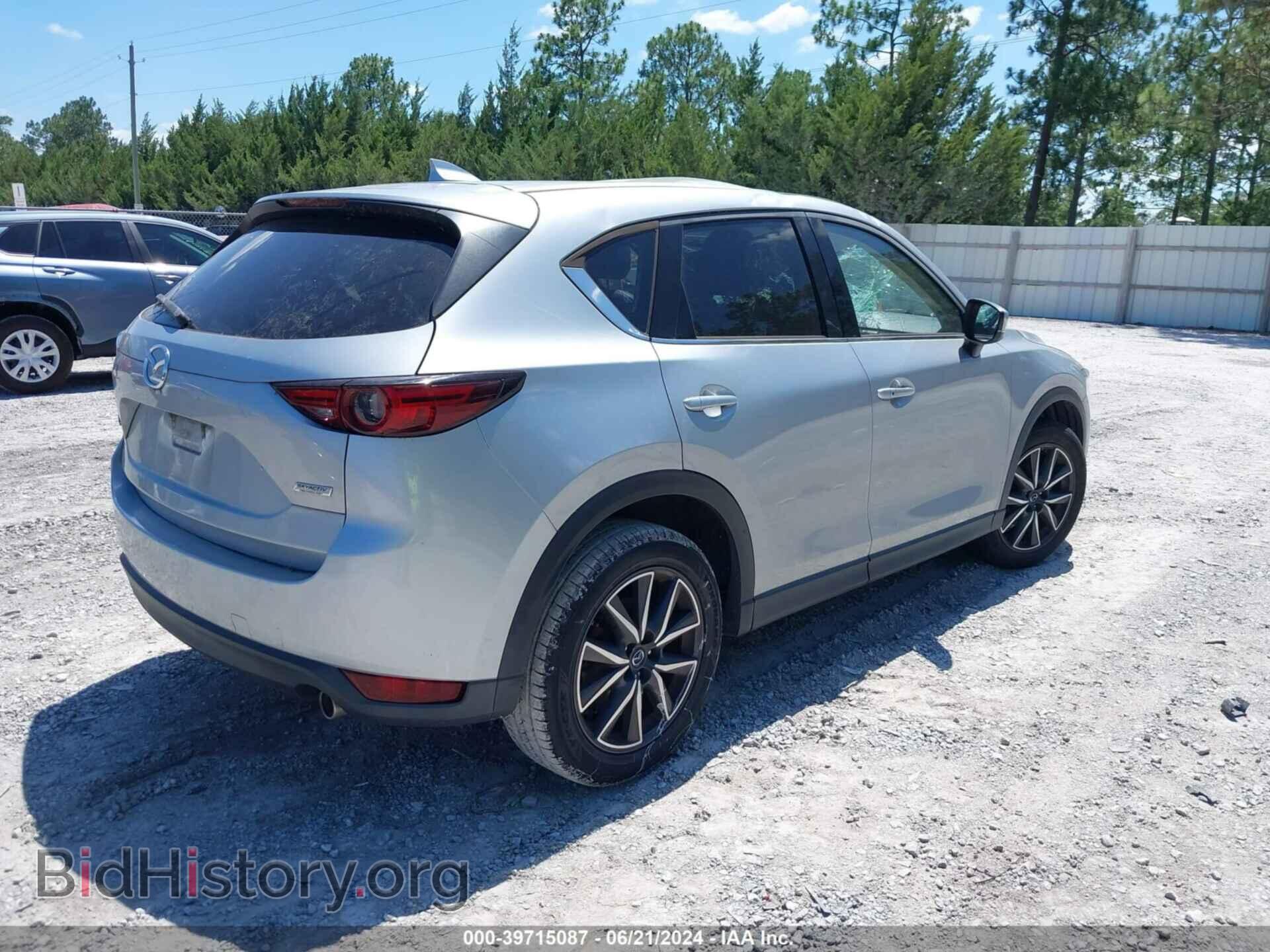2018 MAZDA CX-5 - VIN: JM3KFADMXJ0332949 - Фото 4