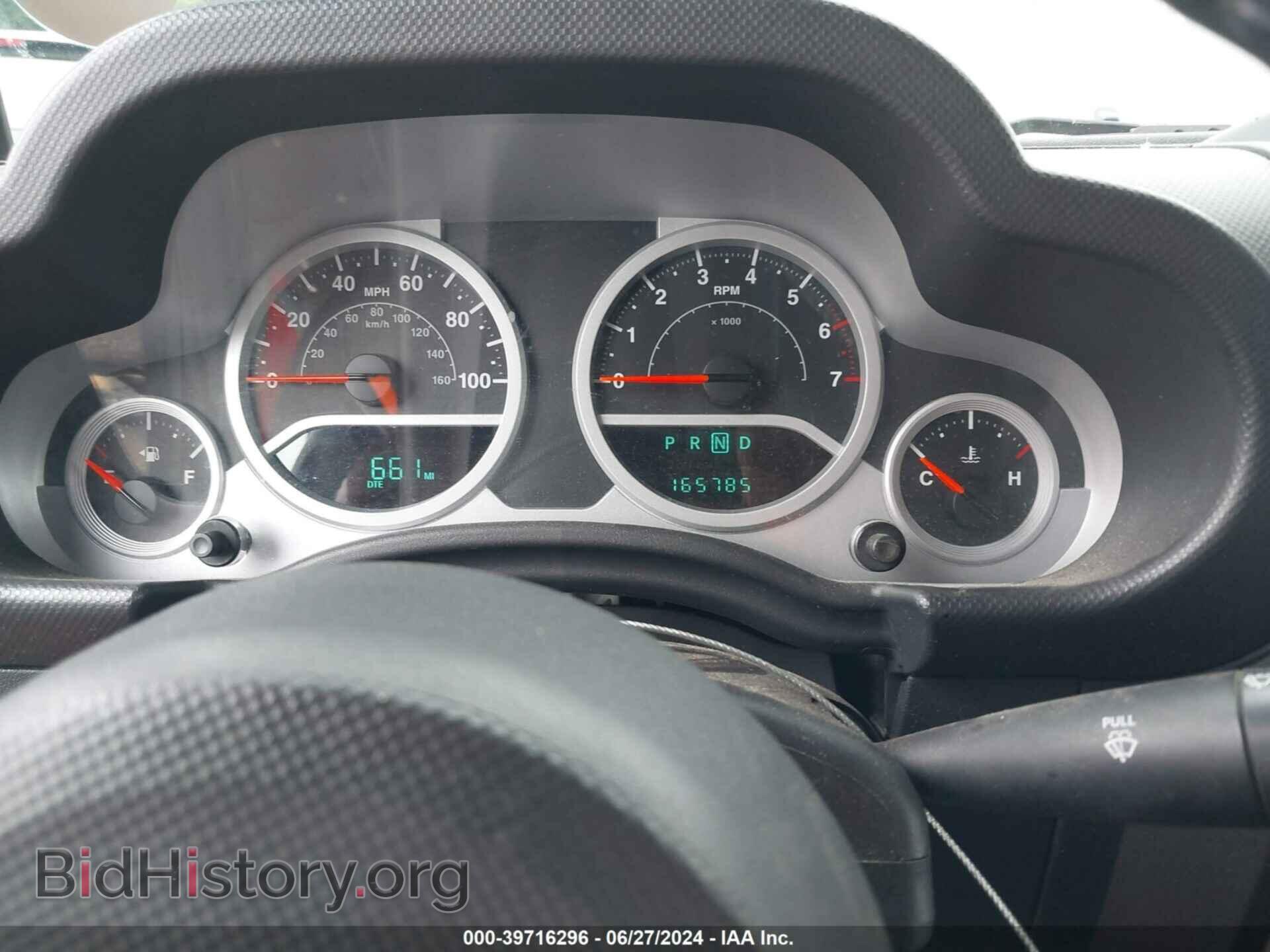 2010 JEEP WRANGLER - VIN: 1J4AA2D15AL208918 - Фото 7