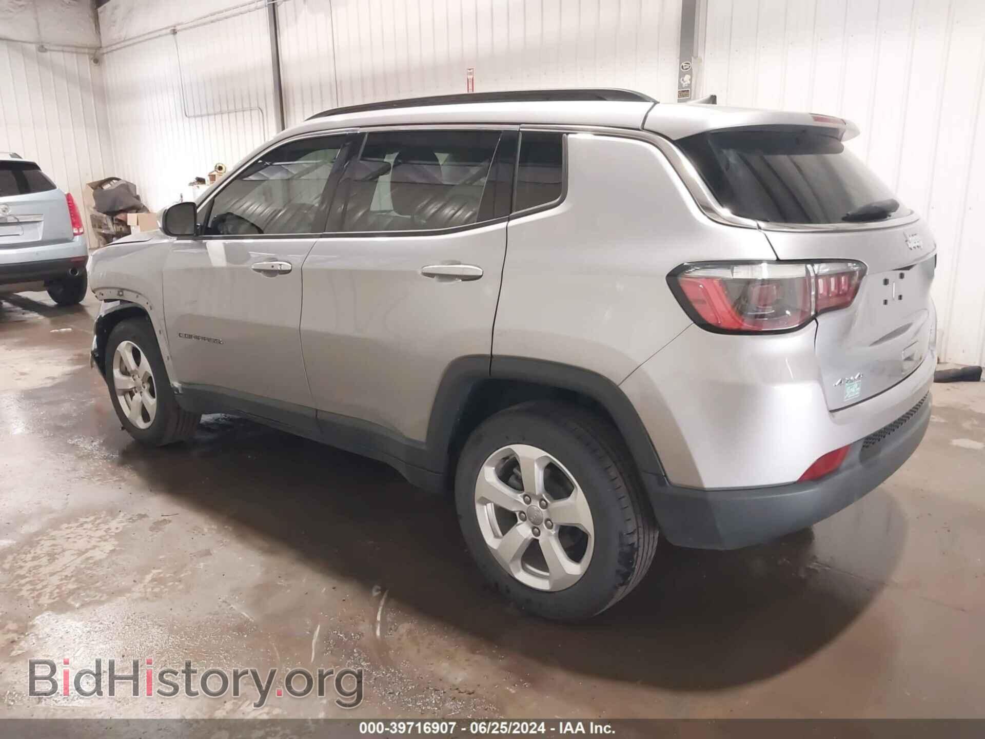 2019 JEEP COMPASS - VIN: 3C4NJDBB0KT648369 - Фото 3