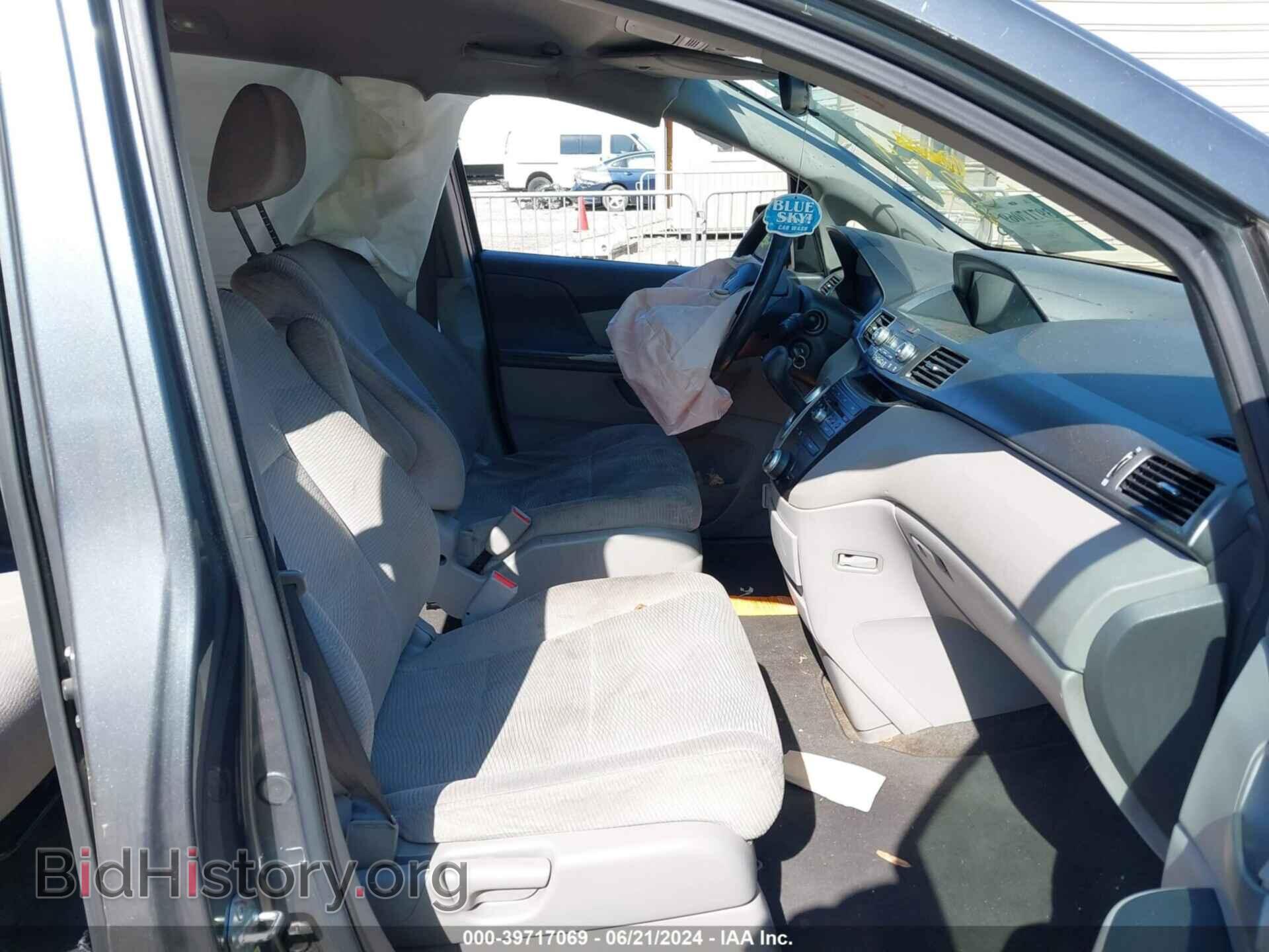 2011 HONDA ODYSSEY - VIN: 5FNRL5H29BB030264 - Фото 5