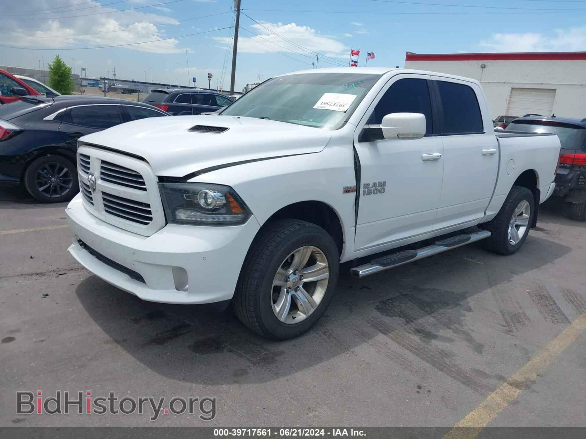 2017 RAM 1500 - VIN: 1C6RR7MT6HS673876 - Photo 2