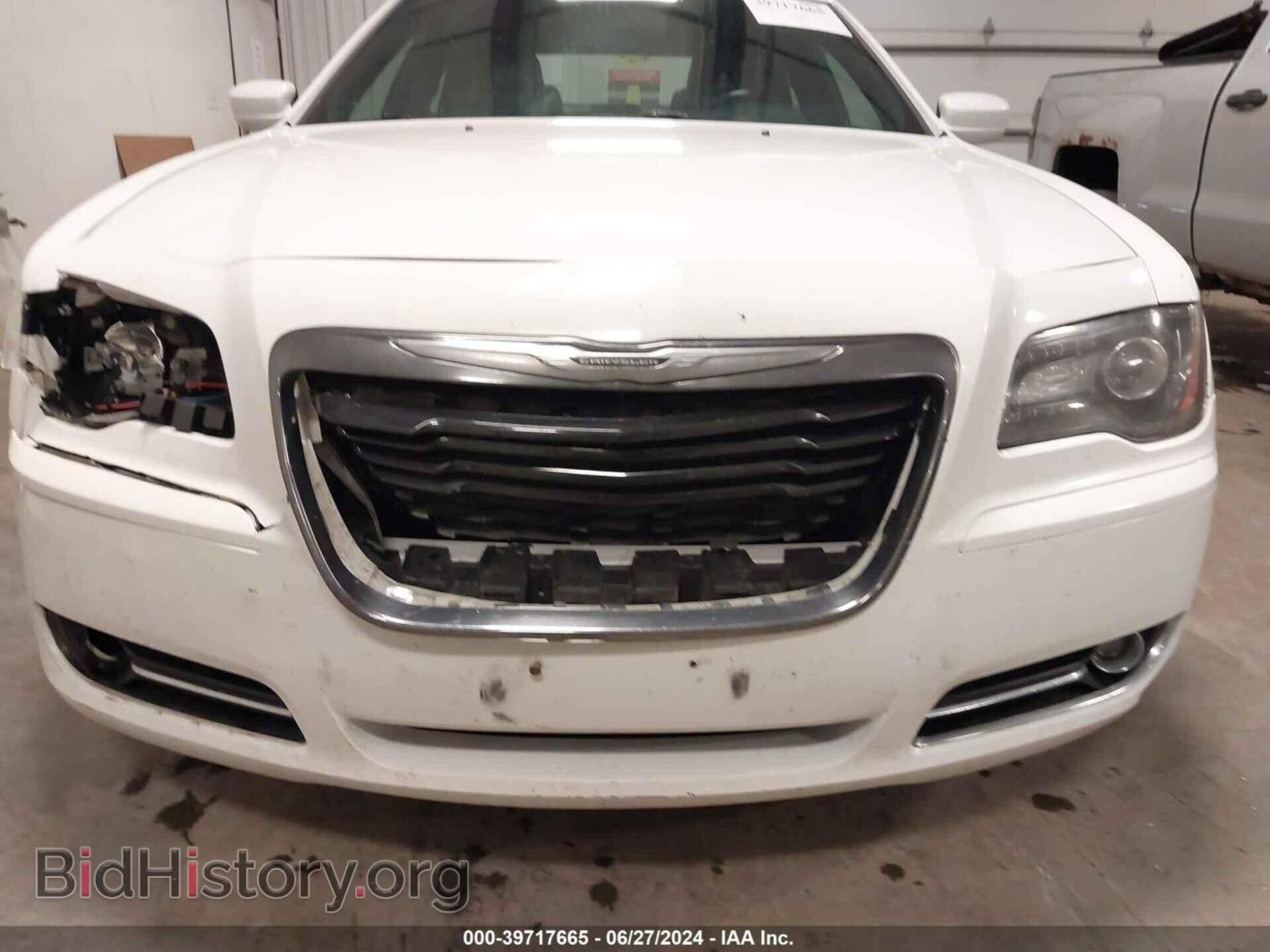 2014 CHRYSLER 300 - VIN: 2C3CCAGG7EH341948 - Фото 6