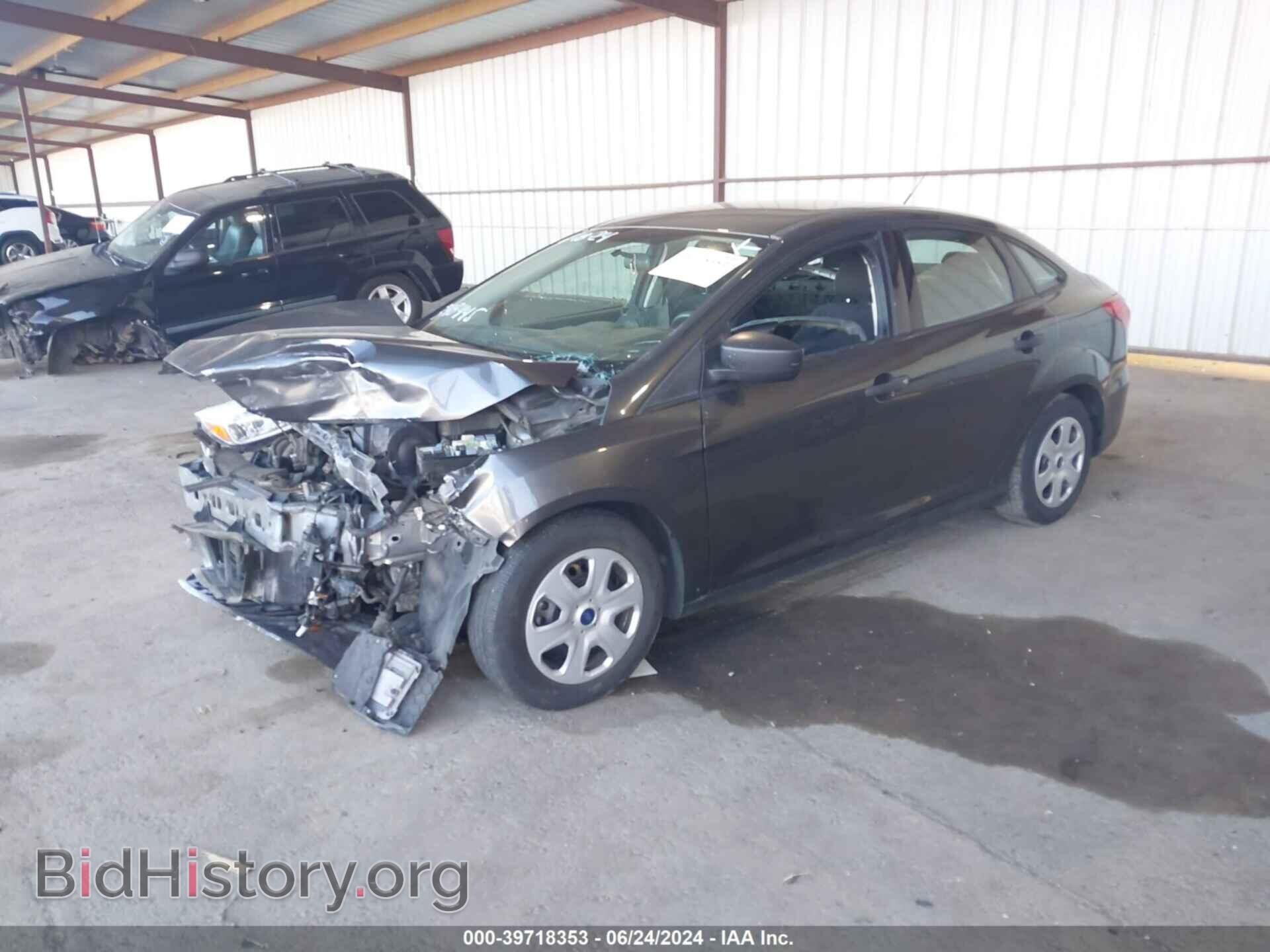 2017 FORD FOCUS - VIN: 1FADP3E2XHL348445 - Photo 2