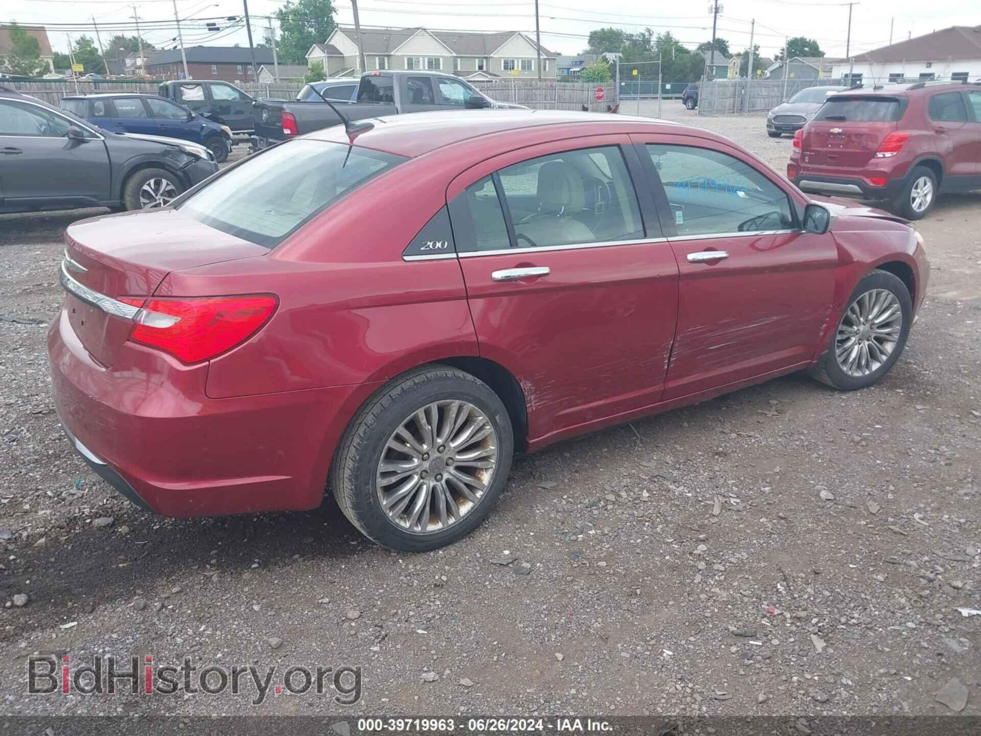 2012 CHRYSLER 200 - VIN: 1C3CCBCB0CN164907 - Фото 4