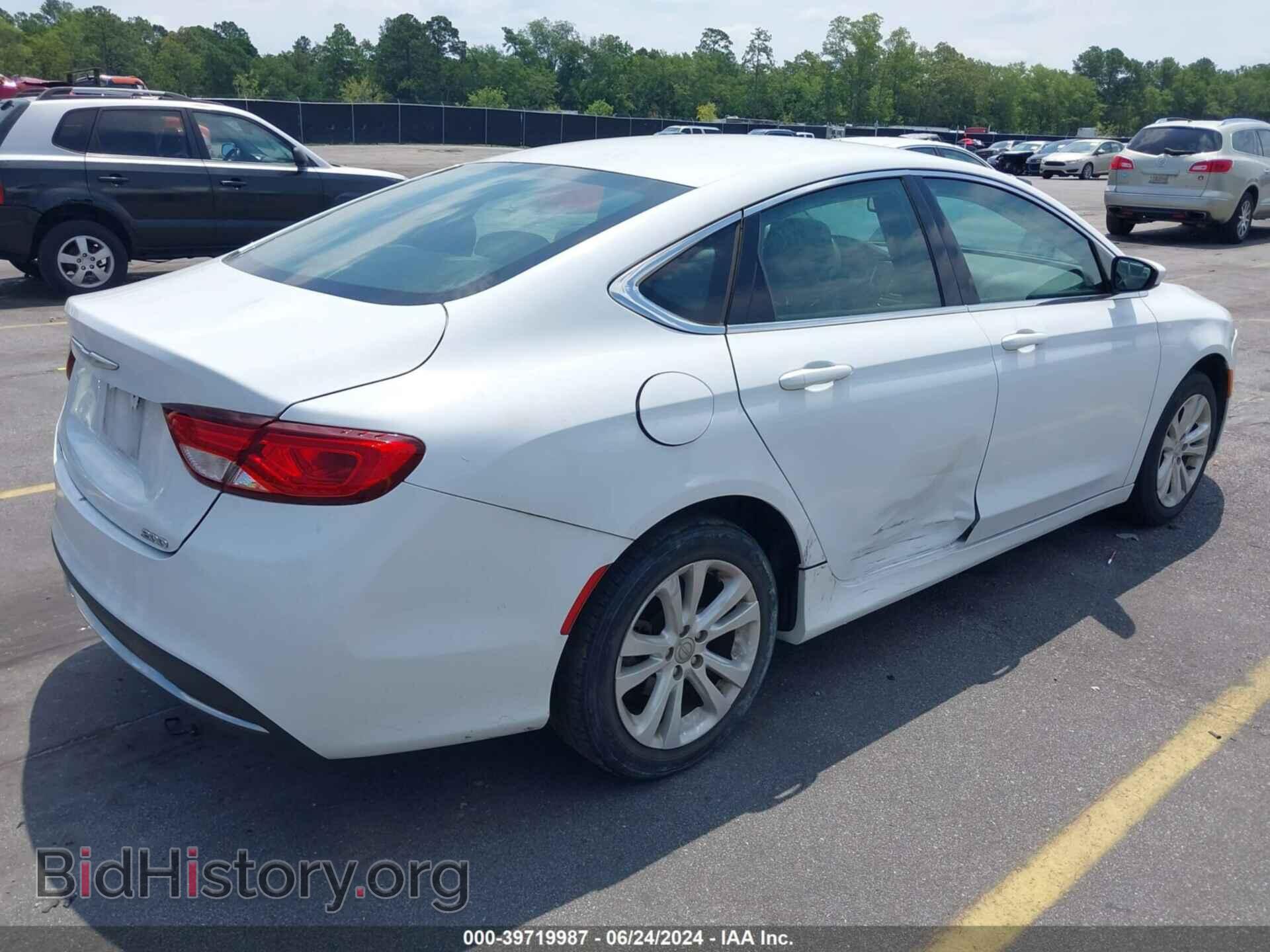 2017 CHRYSLER 200 - VIN: 1C3CCCAB3HN512327 - Фото 4
