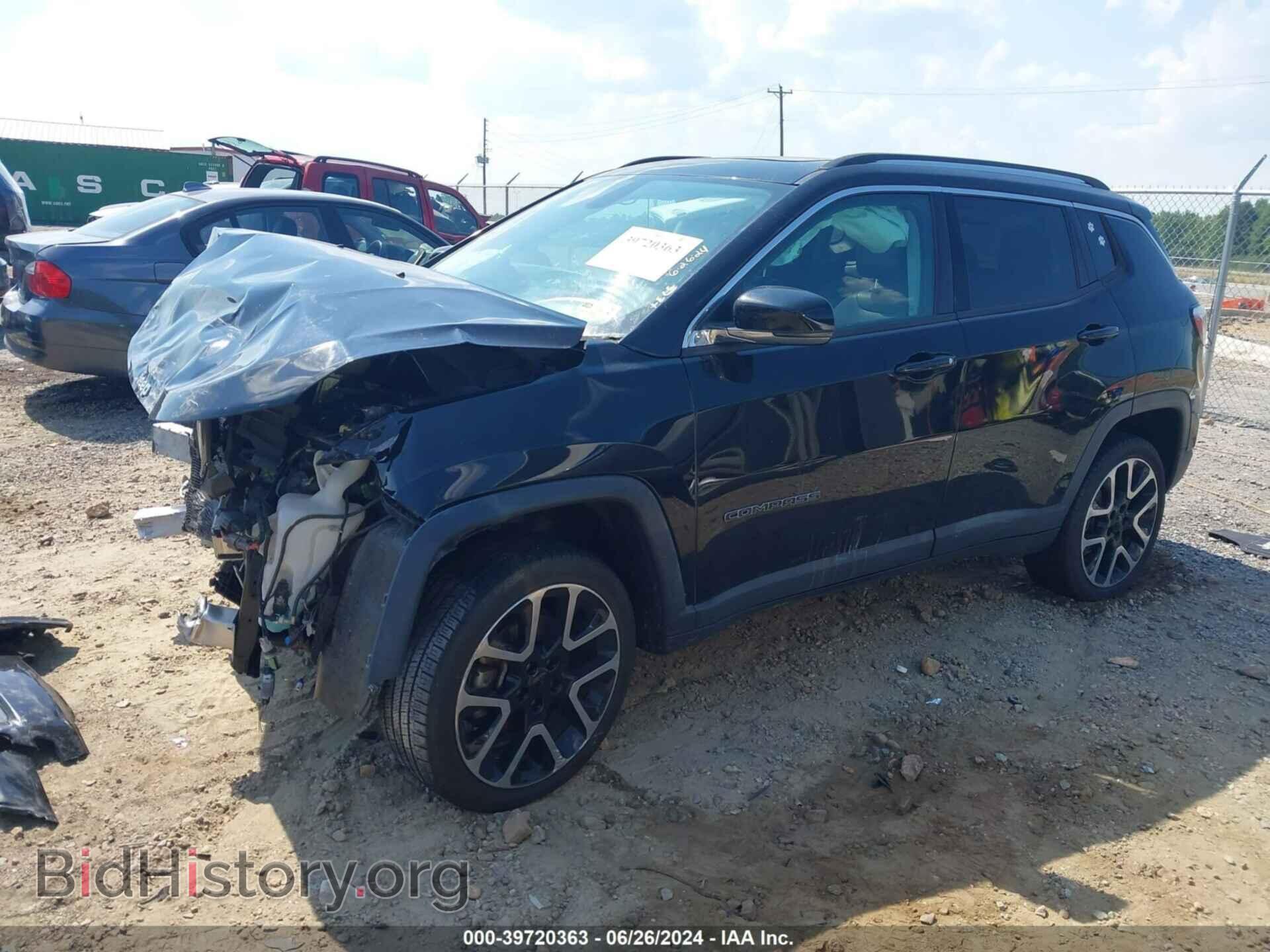 2018 JEEP COMPASS - VIN: 3C4NJDCB8JT136064 - Фото 2