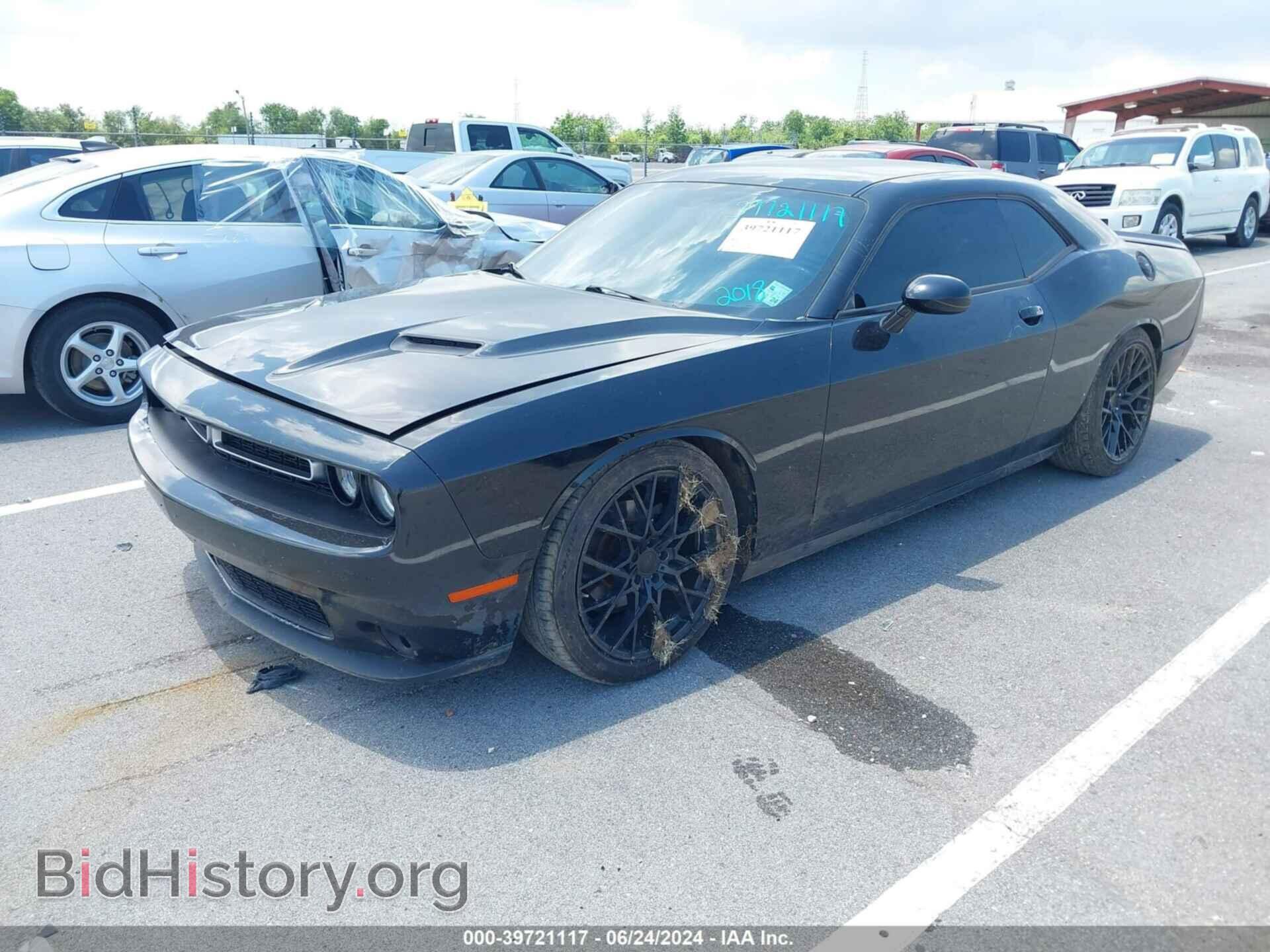 2018 DODGE CHALLENGER - VIN: 2C3CDZAG2JH302926 - Фото 2