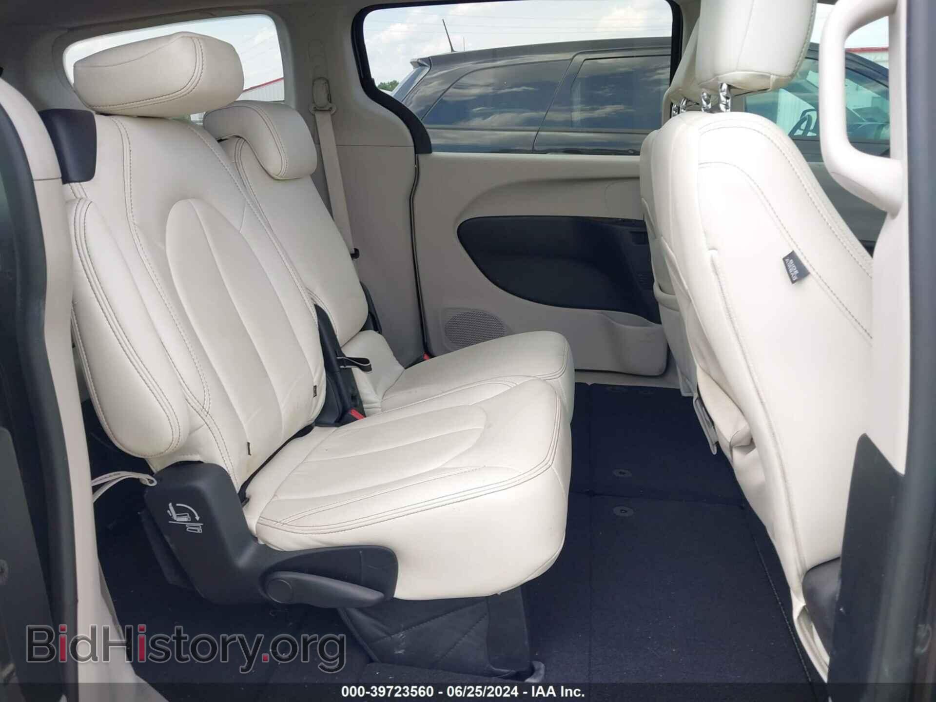 2017 CHRYSLER PACIFICA - VIN: 2C4RC1CG0HR526174 - Фото 8